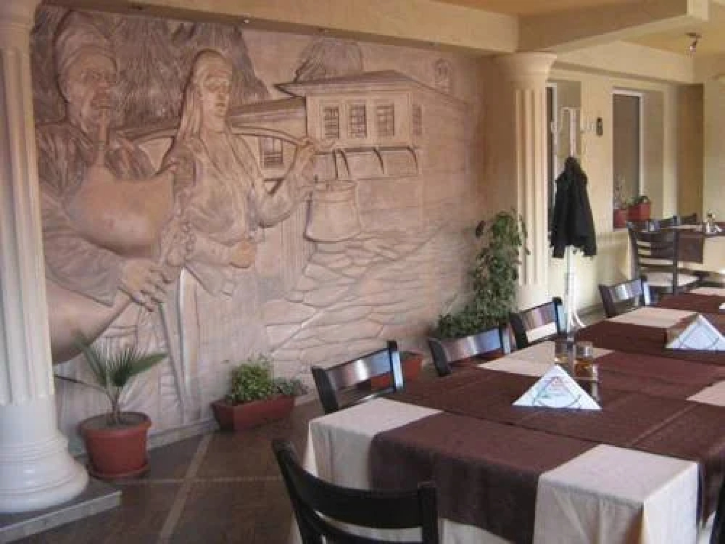 Family Hotel Yola