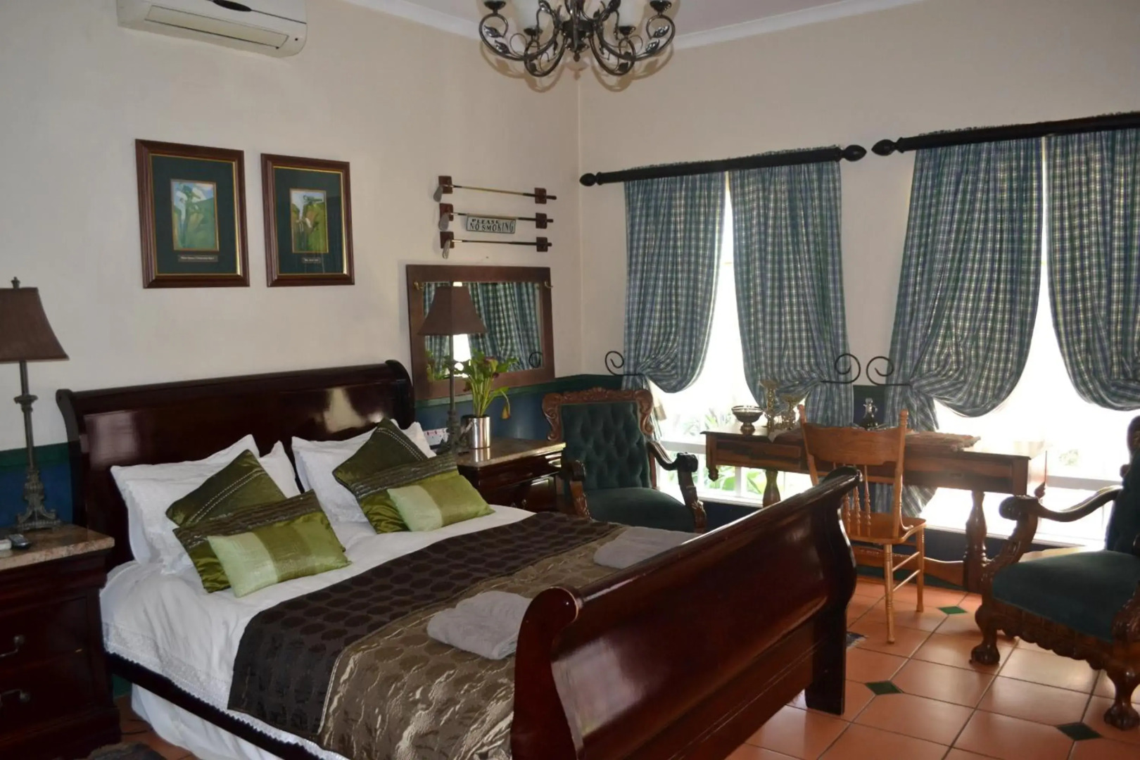 A Tapestry Garden Guest House