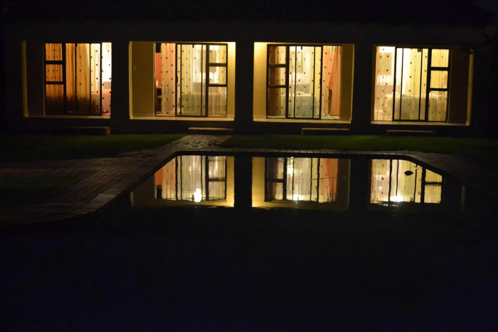 Airport Transit Guest Lodge