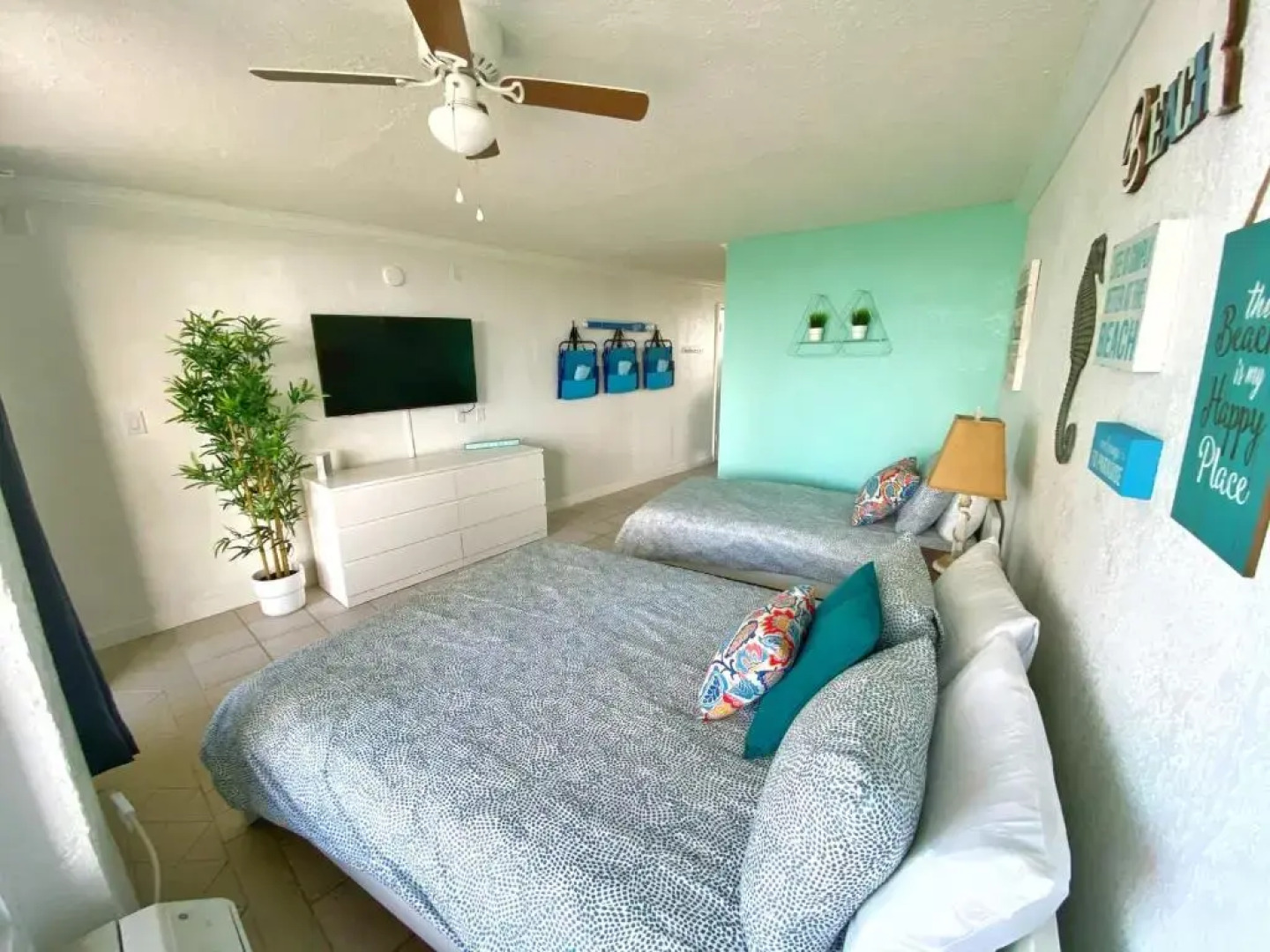 Pirates Cove Resort Studios