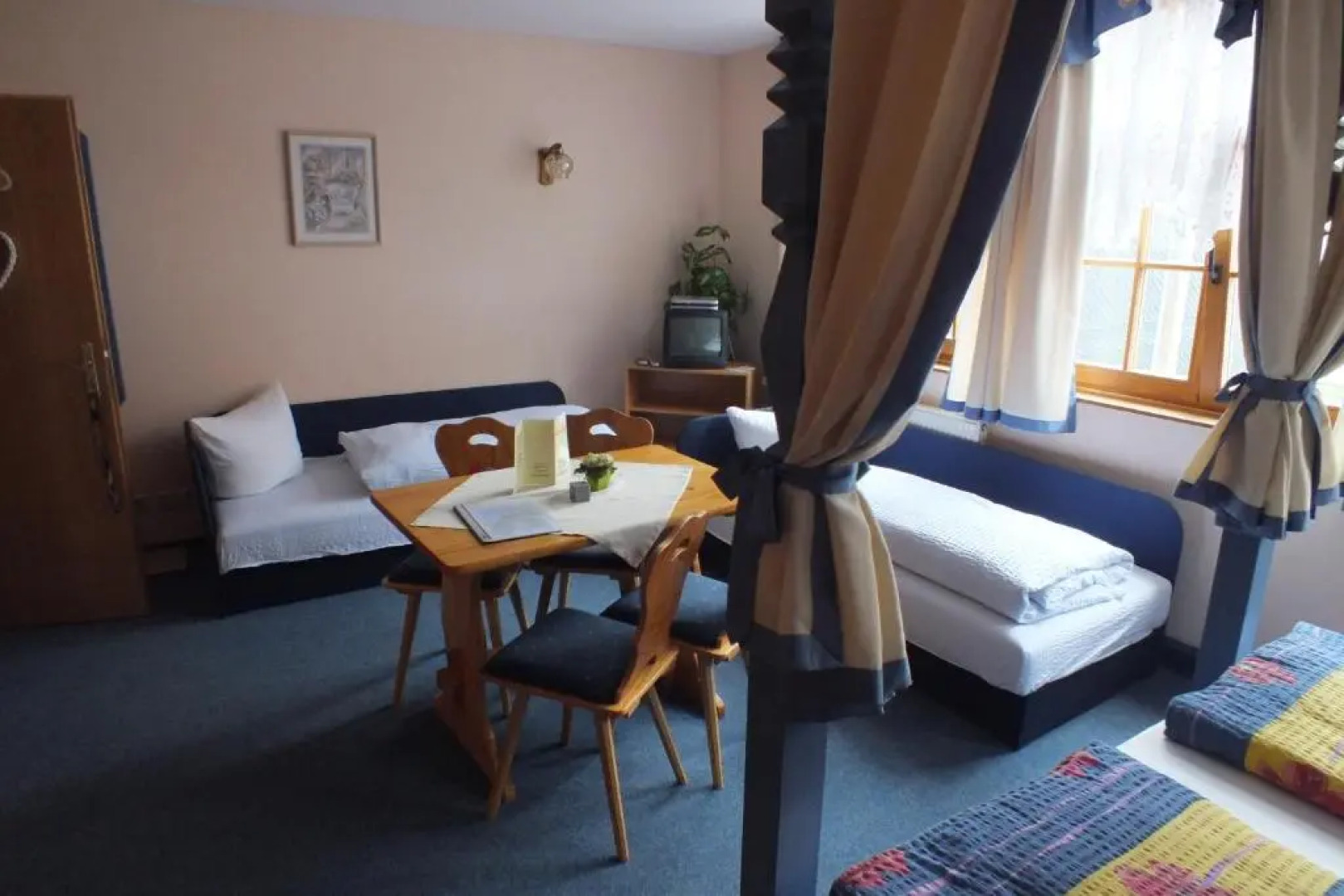 Gasthaus & Pension "Schwarzer Adler"