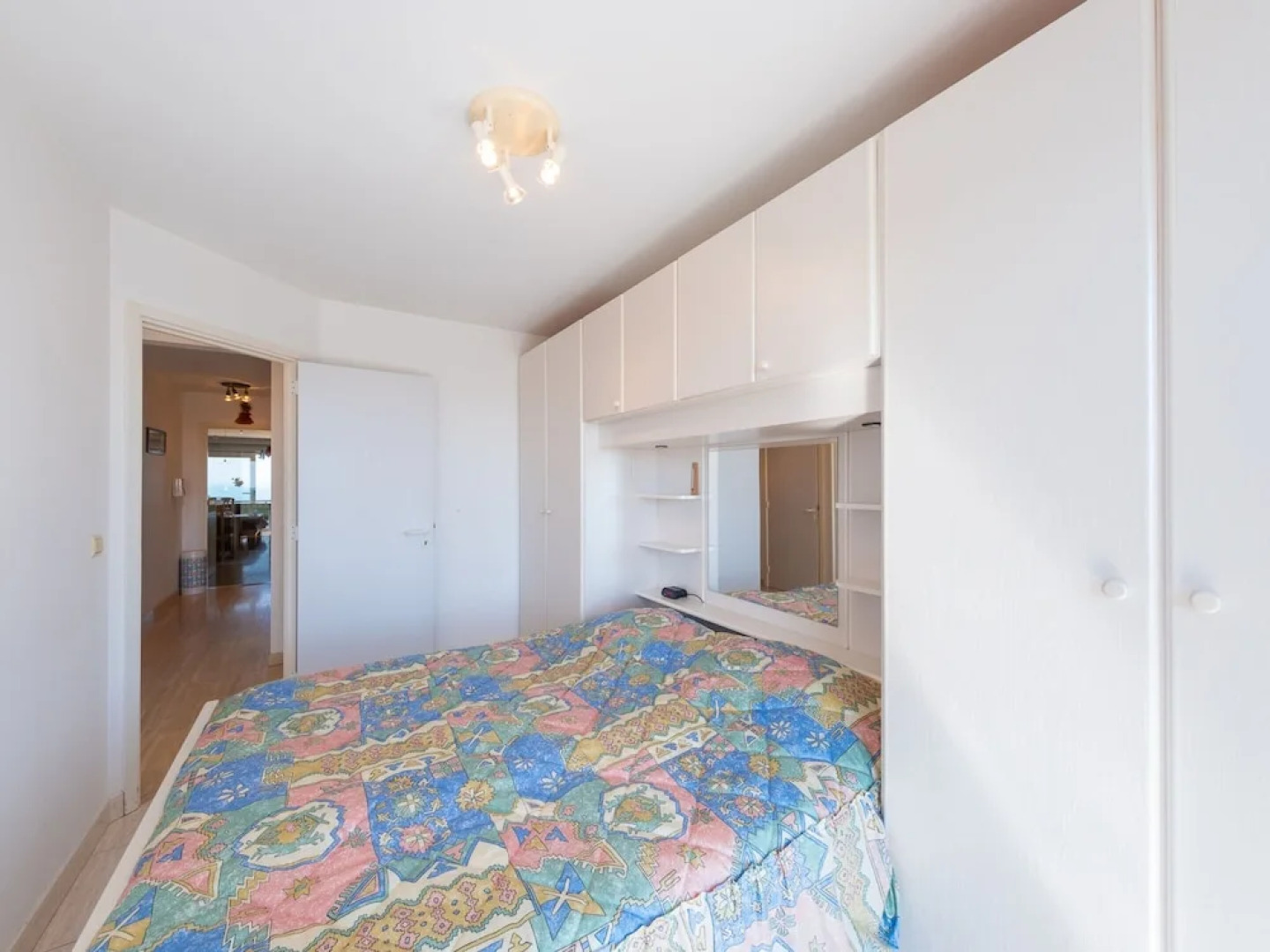 Bright Apartment With sea View