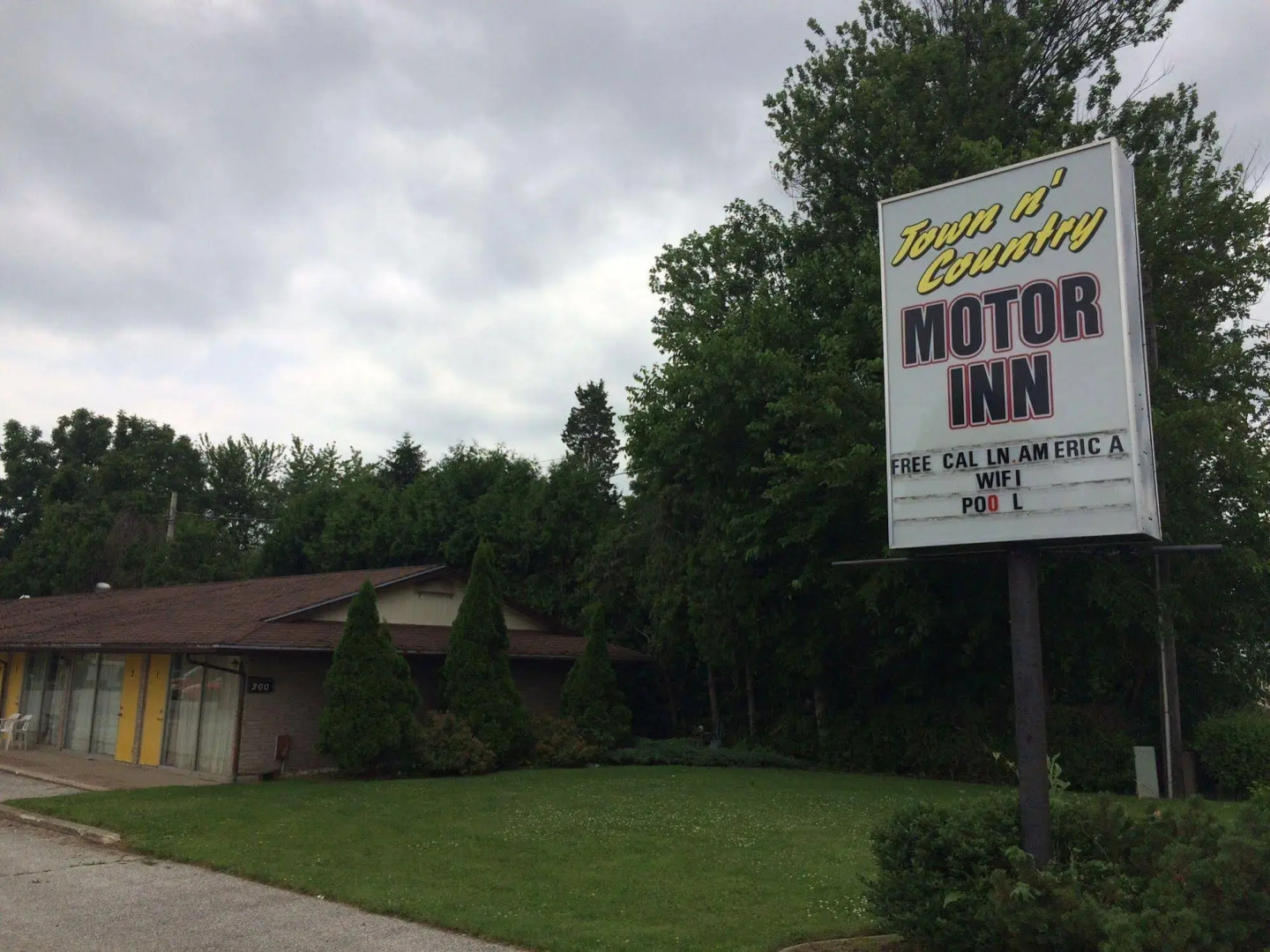 Town N Country Motor Inn