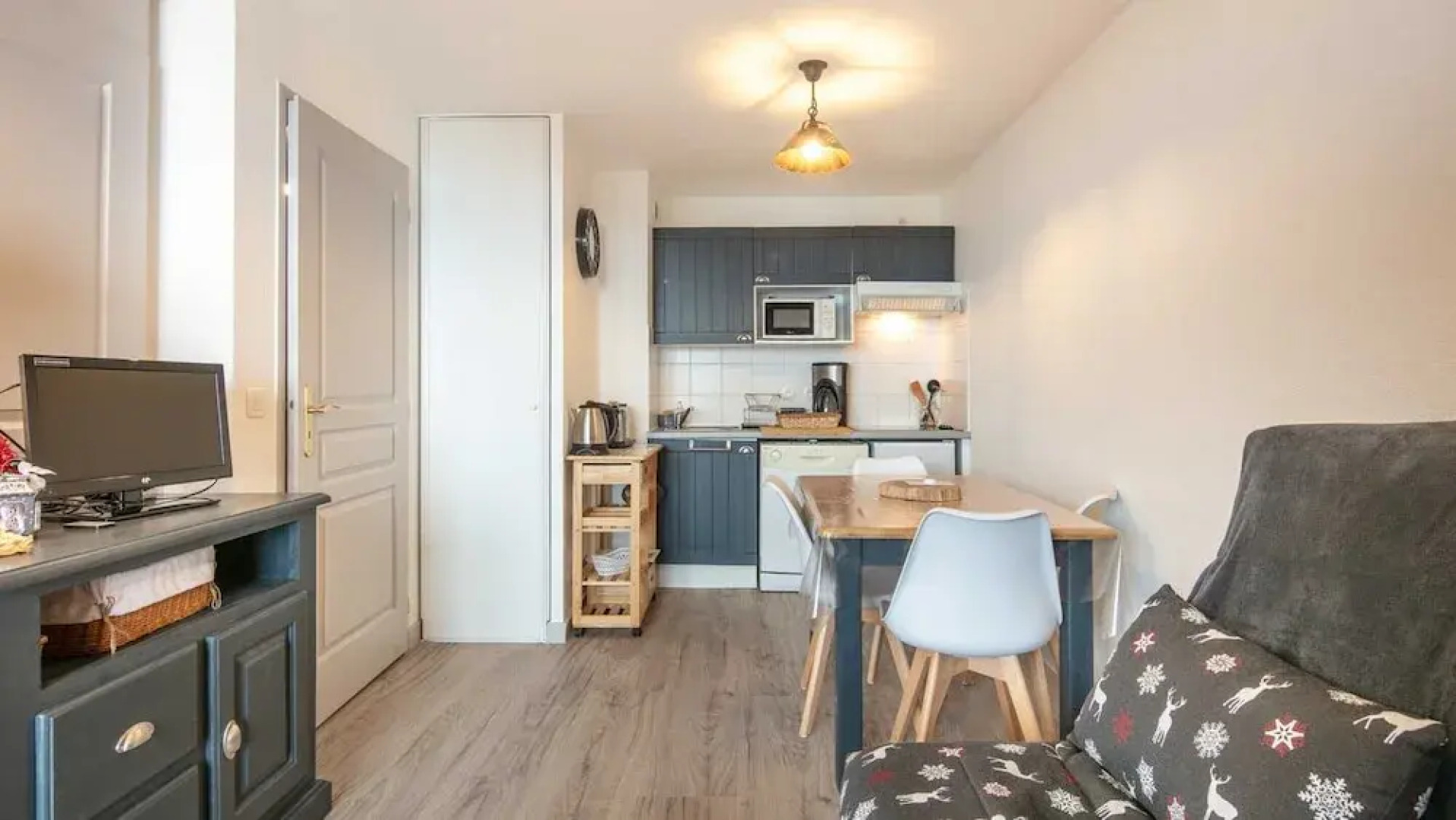 Studio in Saint-sorlin-d\"arves