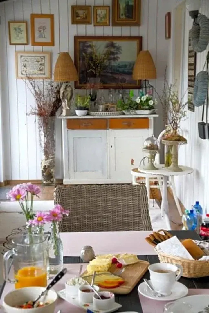 Saarlouis; Ortsteil Beaumarais "Anna's Cottage"Bed&Breakfast "#TravellerAwards2021