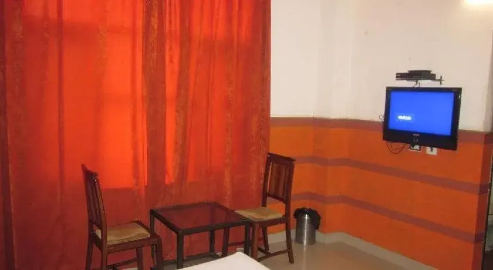 Amrapali Tourist Resort