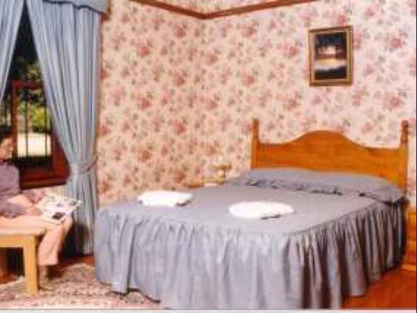 Heronswood House B & B