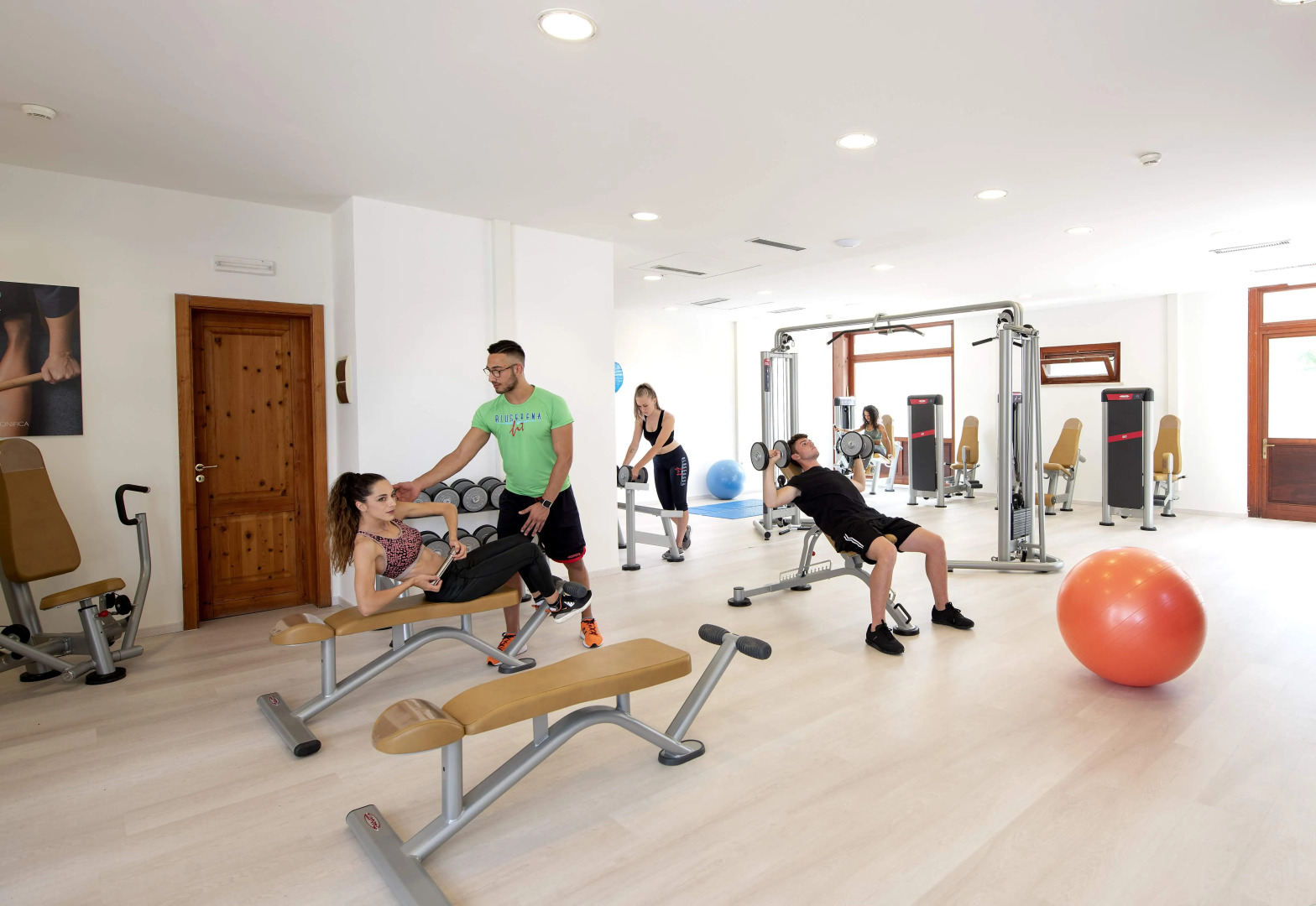 Ethra Reserve - Valentino 4*