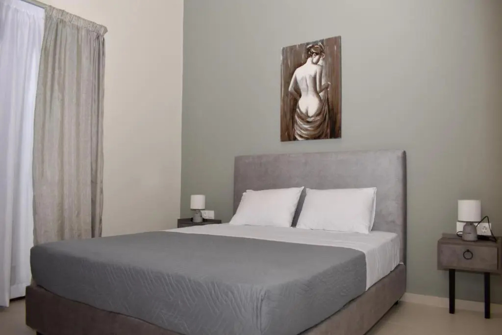 2 bedroom Villa with swimming pool-BBQ!