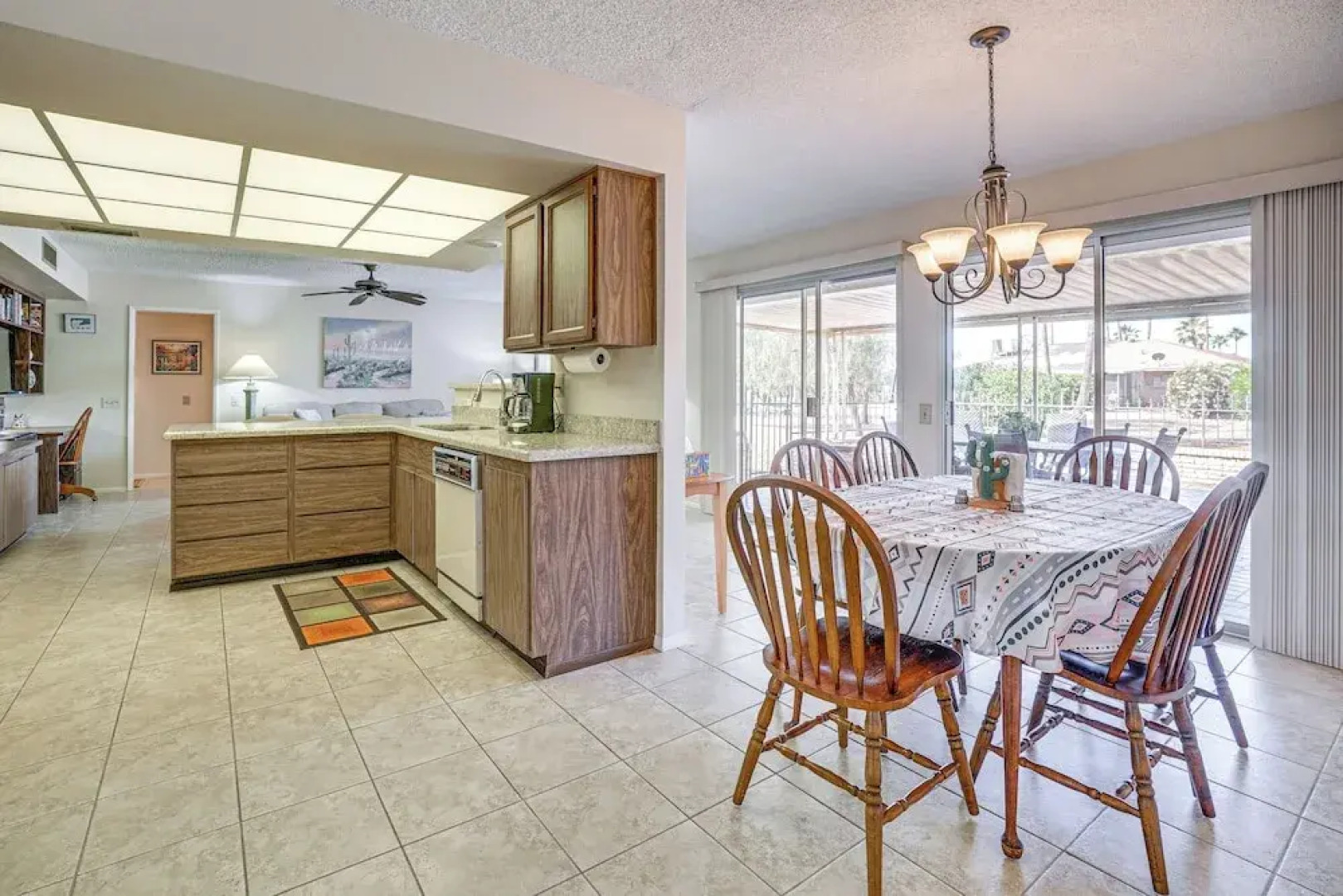 Walk to Golf Course: 55-plus Home in Sun City West