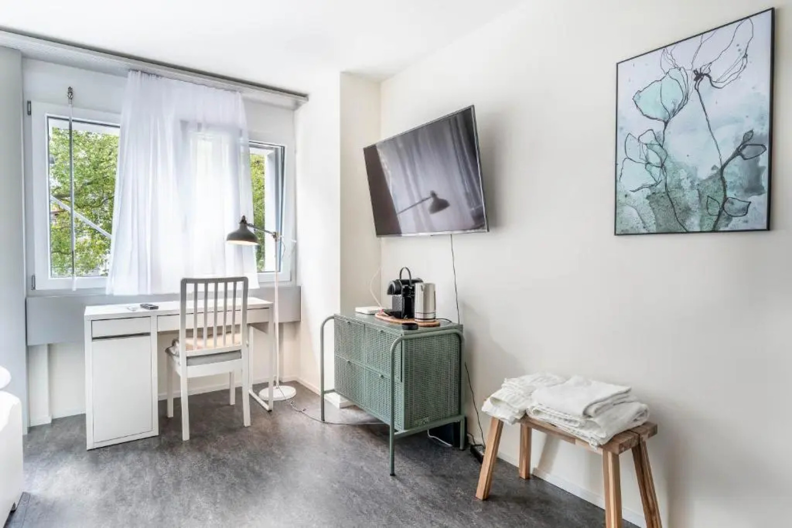 Locapart 01 - Five-Master Apartements