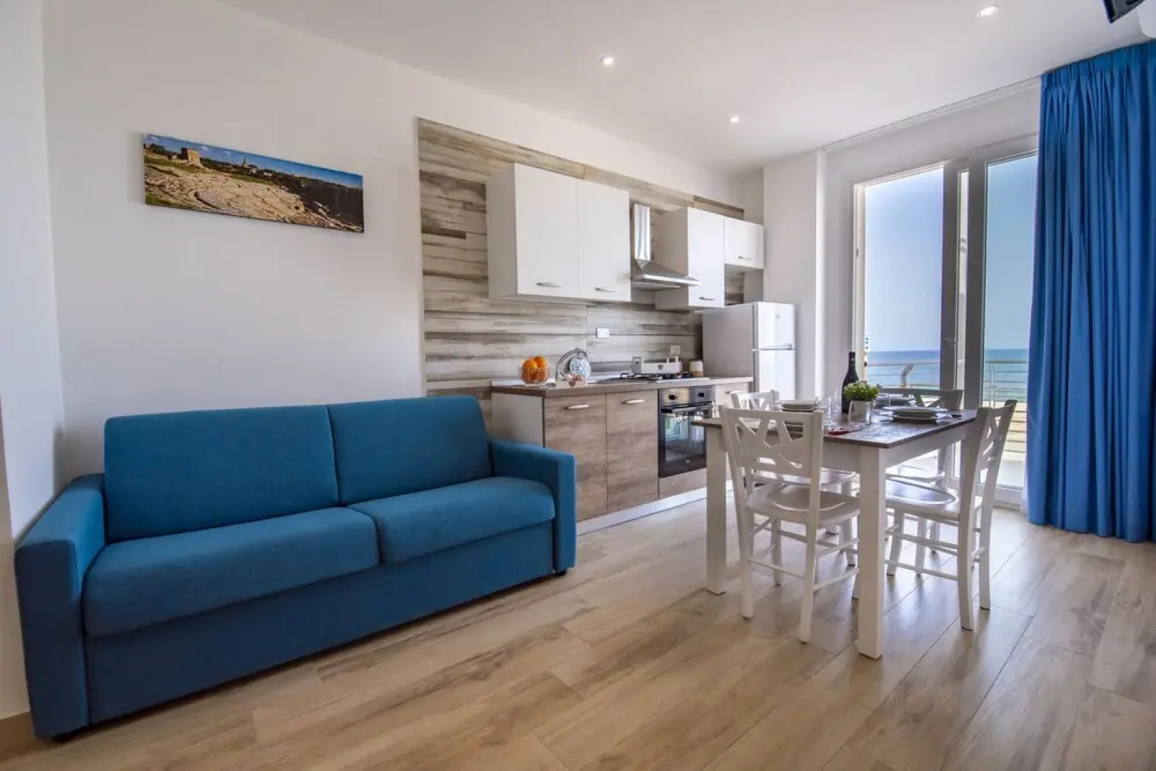 Diamante Apartment On Sea Shore