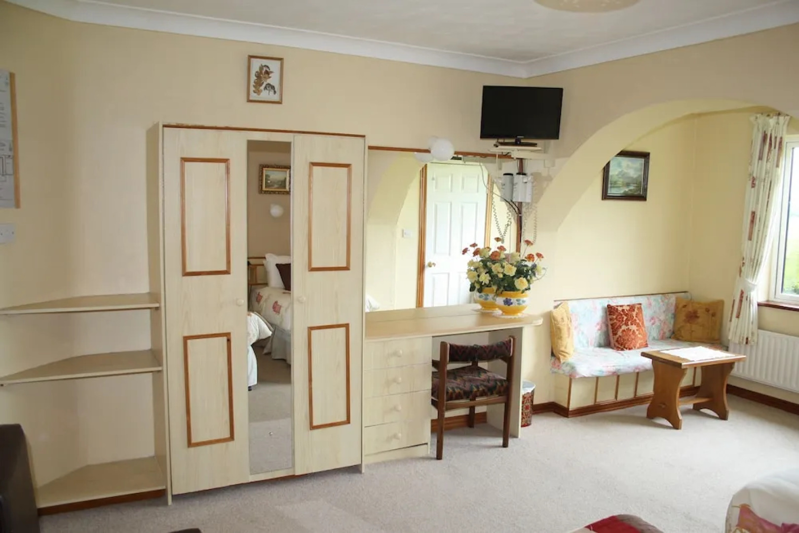 Corrib Wave Guesthouse