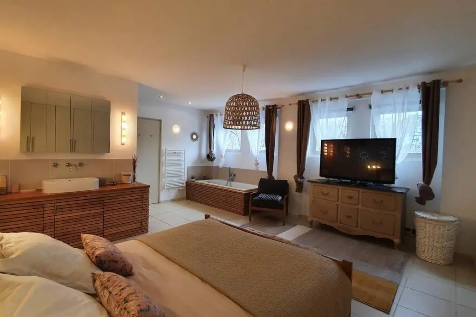 Chalet entier 110m2 avec vue et sauna à 10 min des pistes