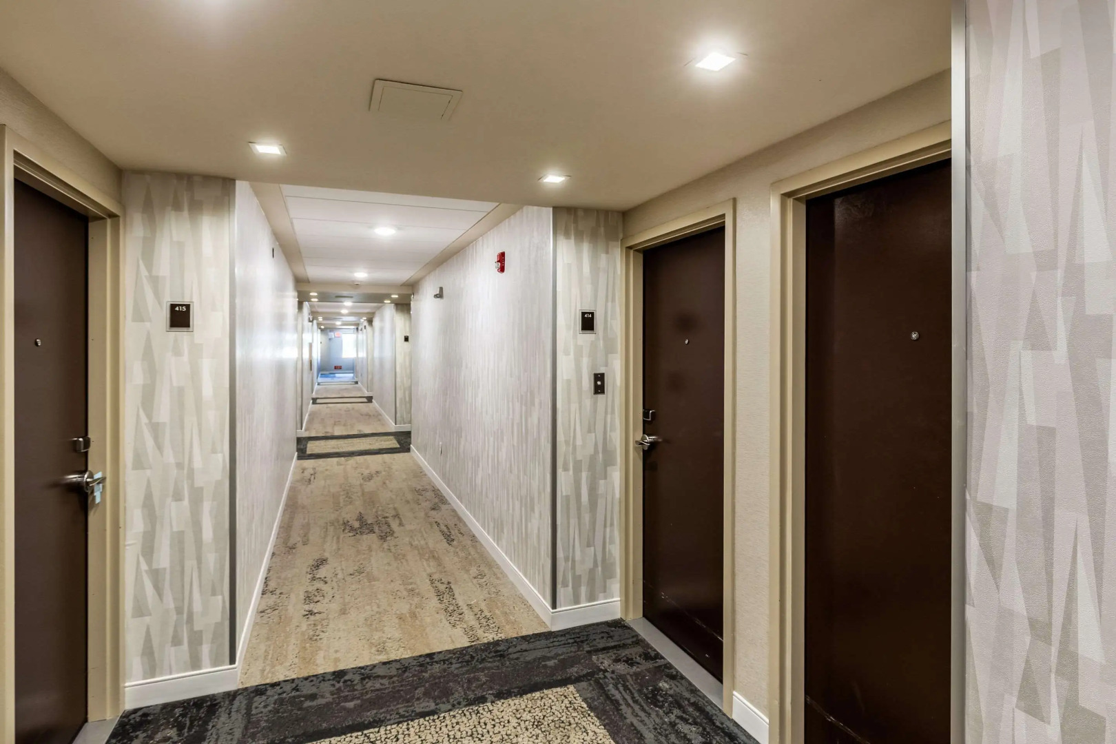 Sleep Inn On The Beach