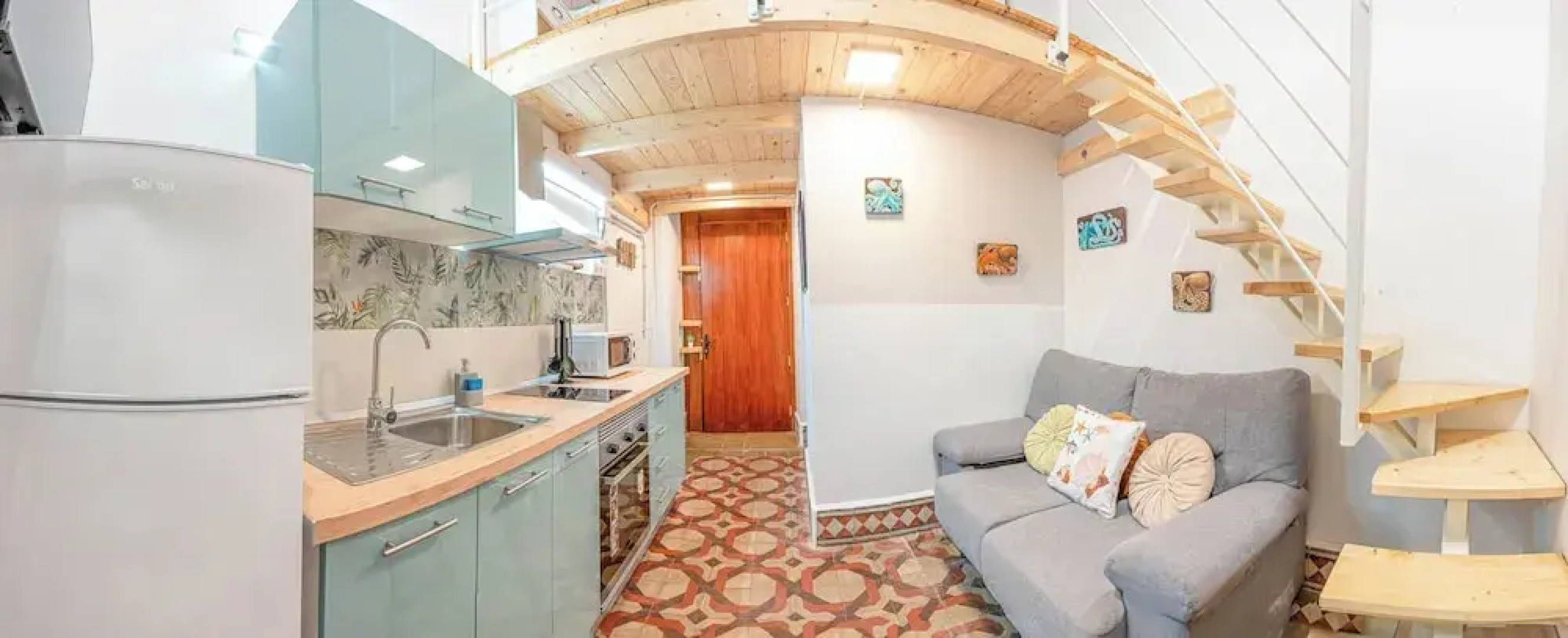 Atlantis Surf Hostel