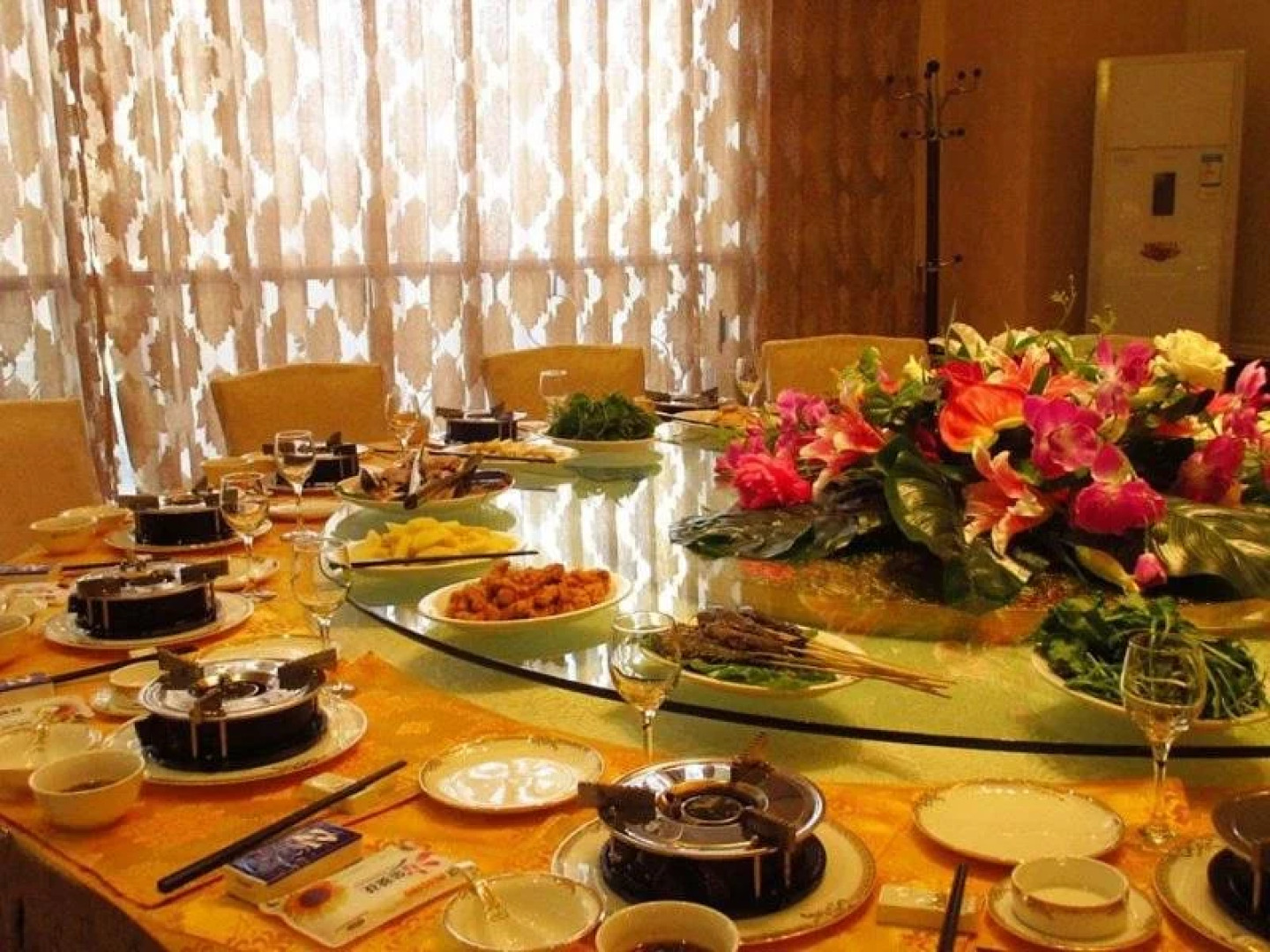 曲靖翠峰大酒店