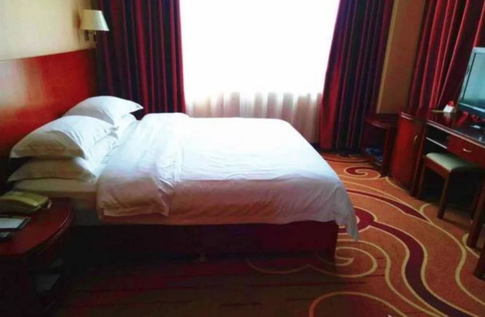 Qinzhou Jingtai Grand Hotel