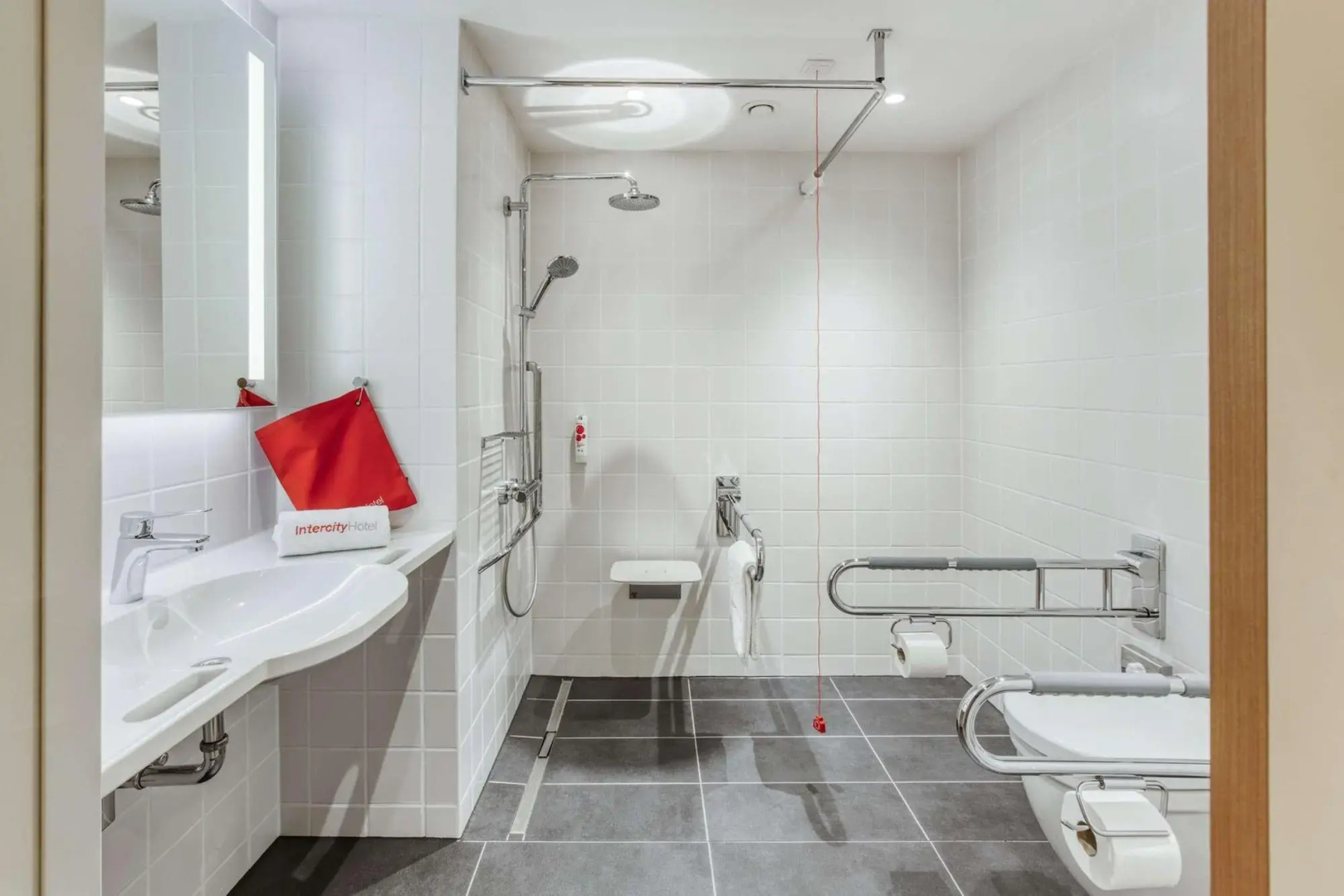 IntercityHotel Berlin Airport BER Terminal 1+2