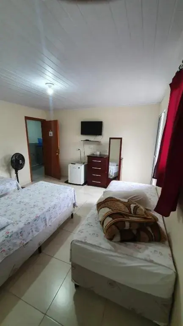 Acm Hotel