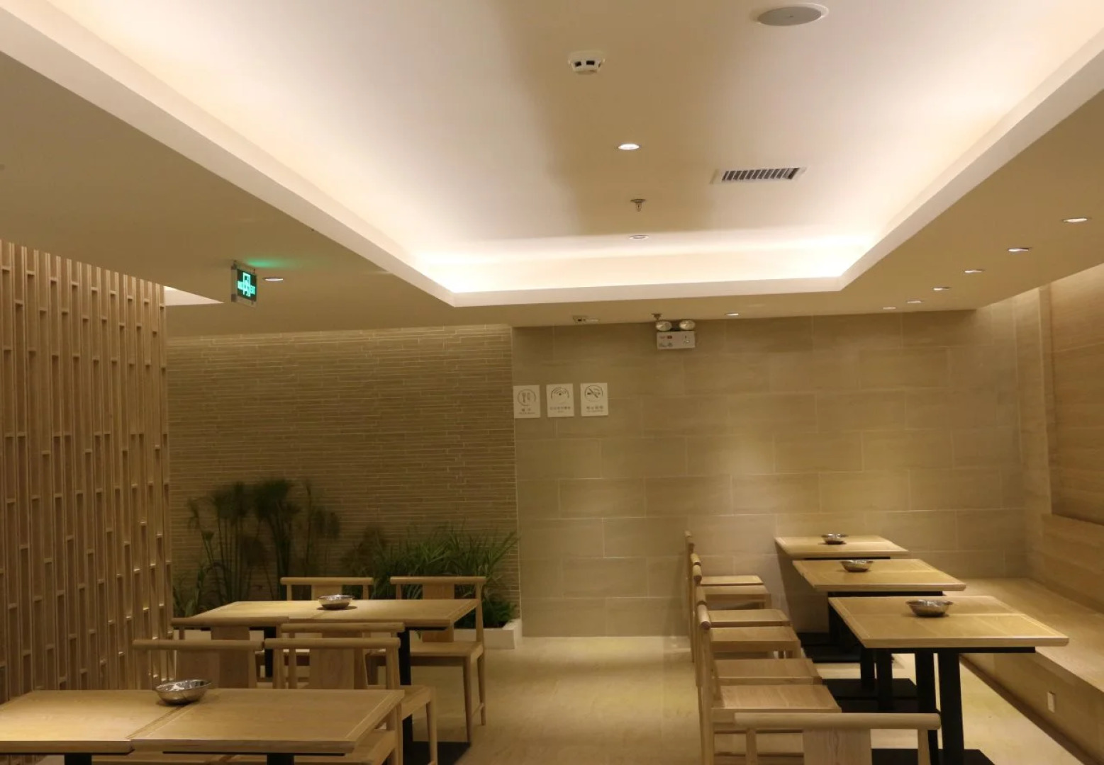 All season Kunming zhengyifang Pedestrian Street Hotel