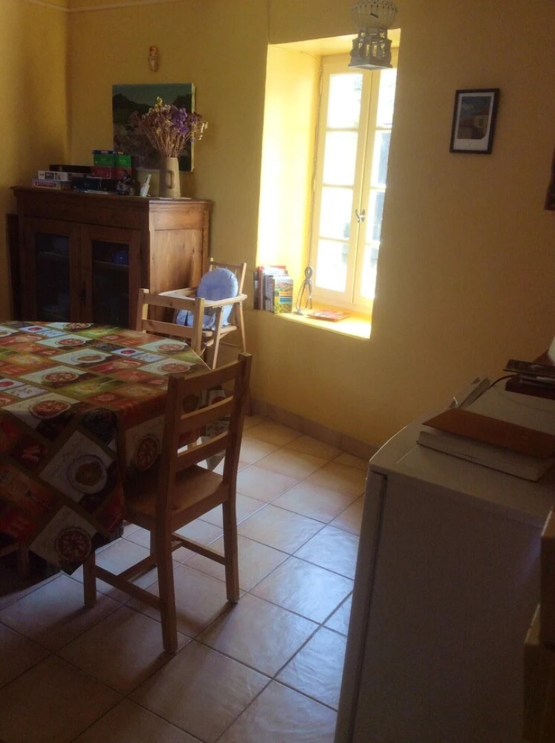 House With 2 Bedrooms in Vers-pont-du-gard, With Enclosed Garden and Wifi