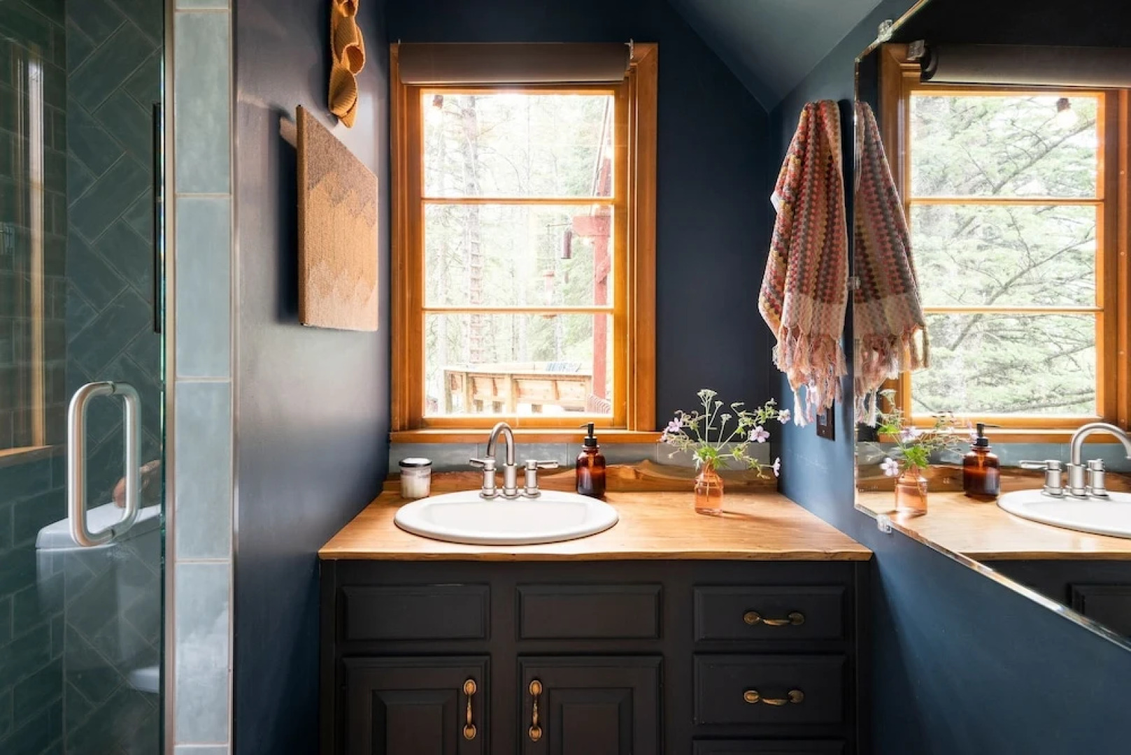 11373 Church - 1 Br Cabin