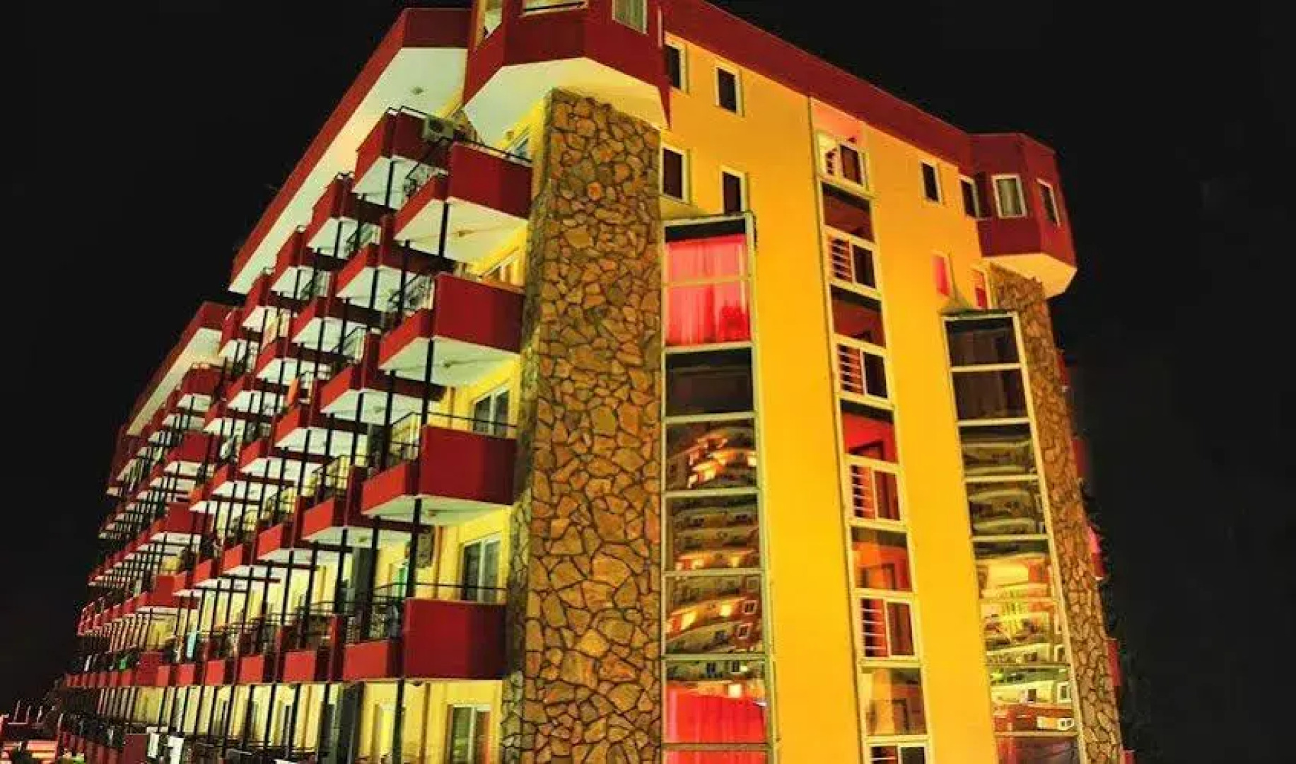 Klas More Beach Hotel