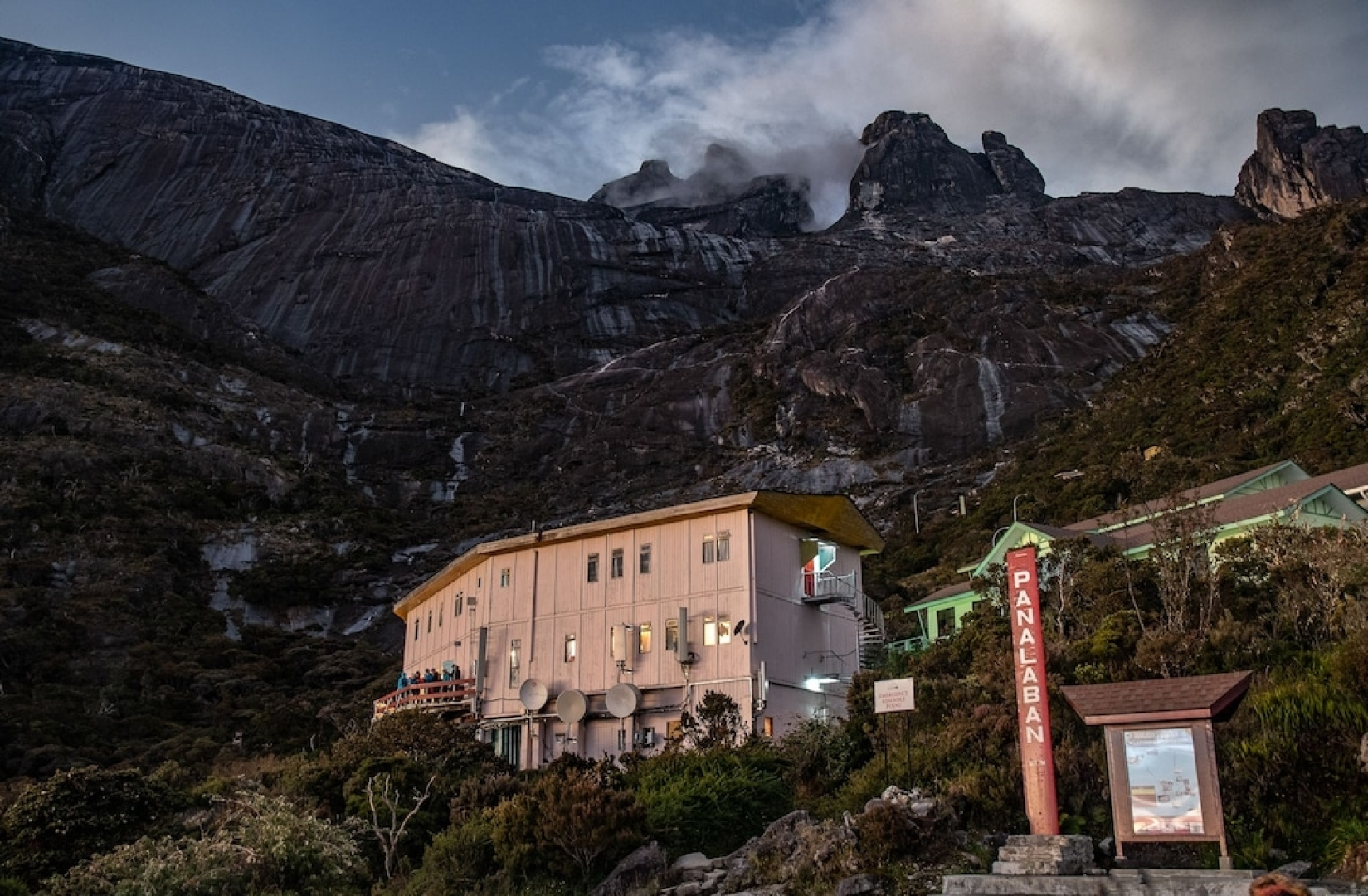 Laban Rata Resthouse @ Mount Kinabalu