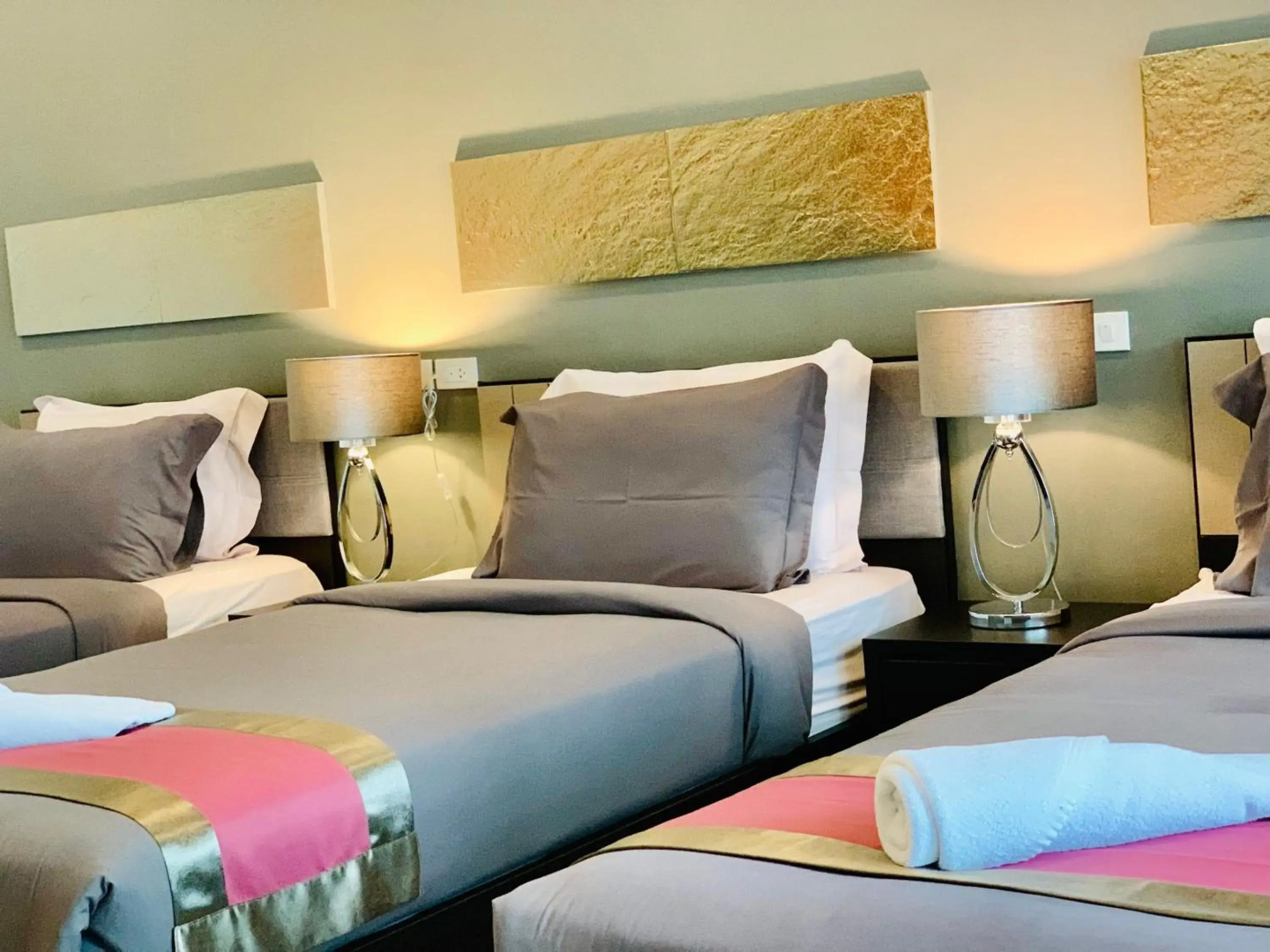 Tandeaw View (SHA Extra Plus)