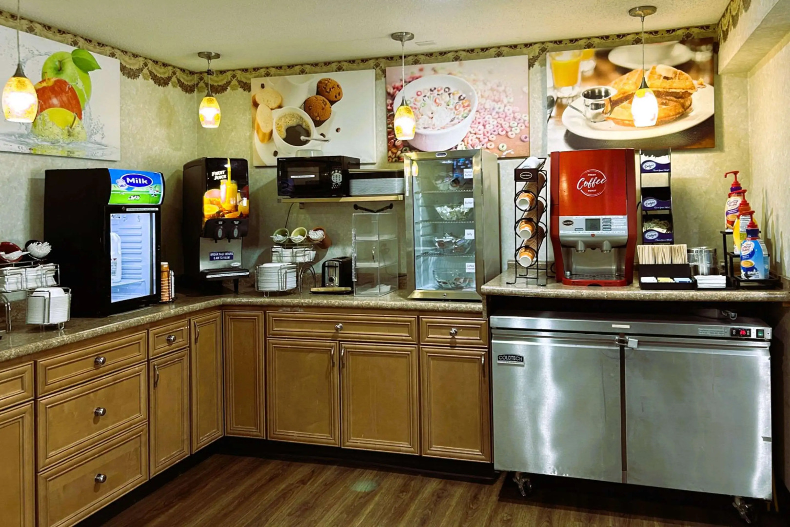 Econo Lodge Grand Forks