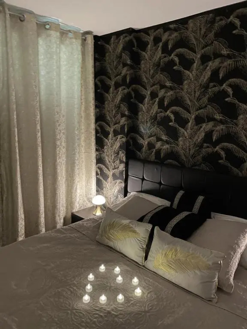 BY NEPTUNE - Appartement rustique SPA - Proche Paris