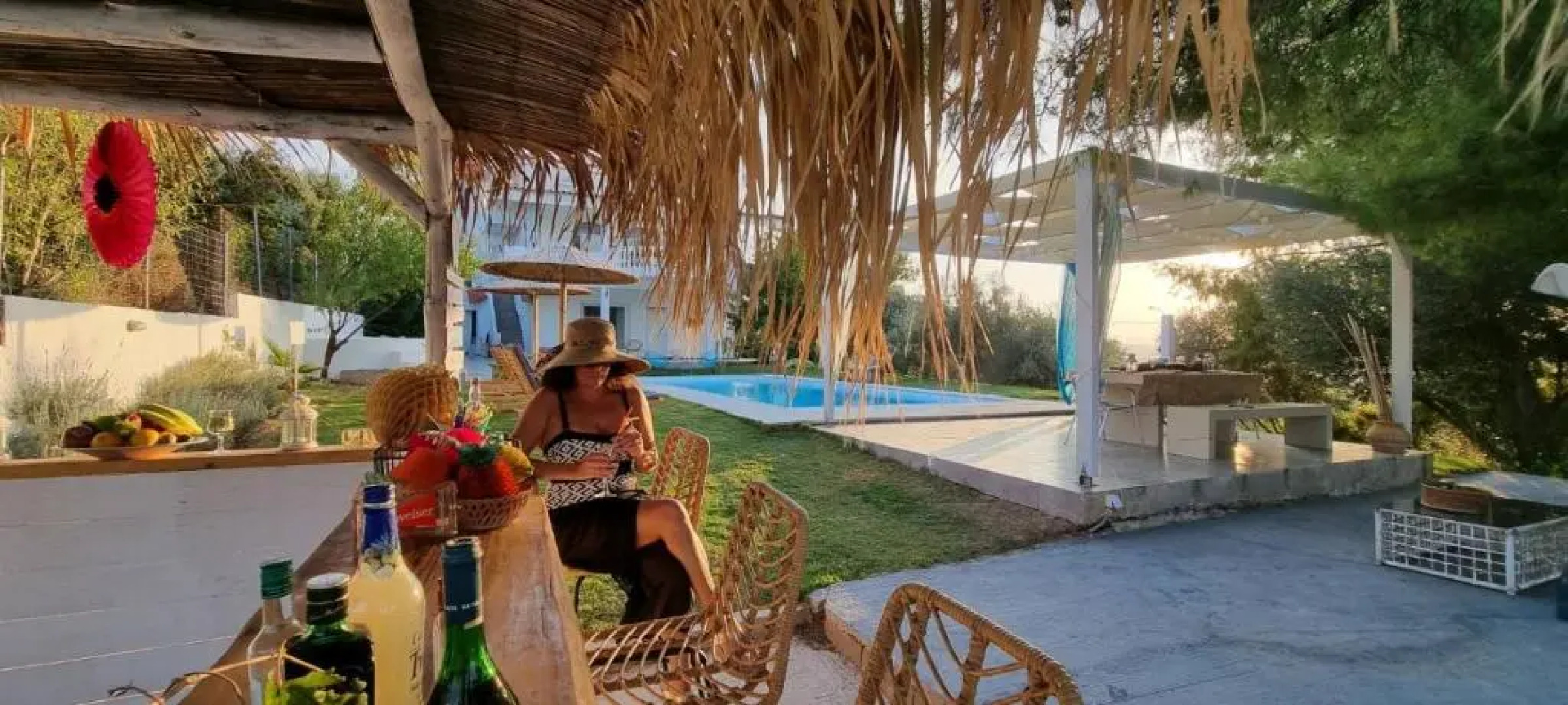 HEAVENLY VIEWS-3- Elegant& Chic, Apartment, Close to the Beach!