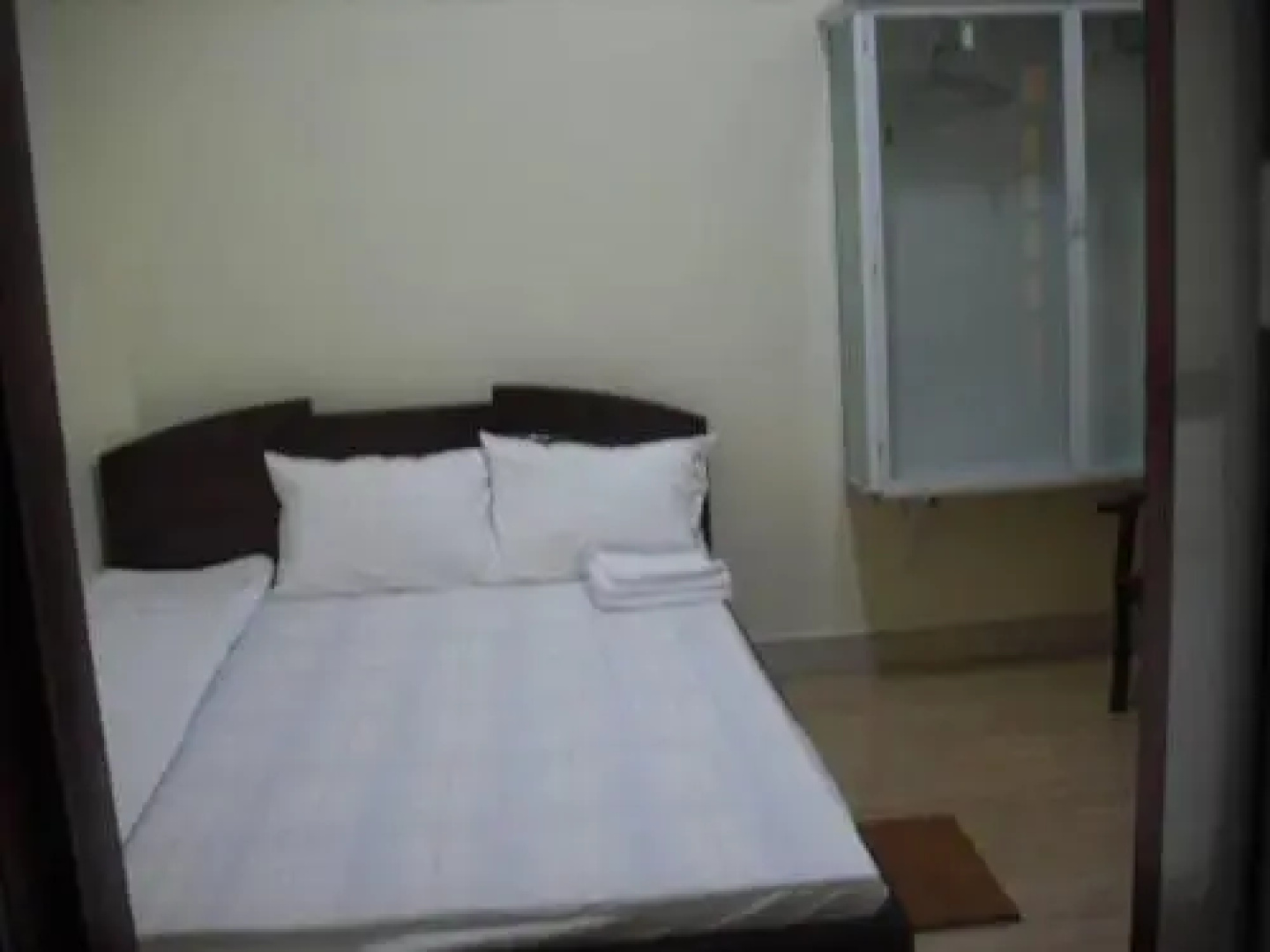51 GuestHouse - 1st Branch