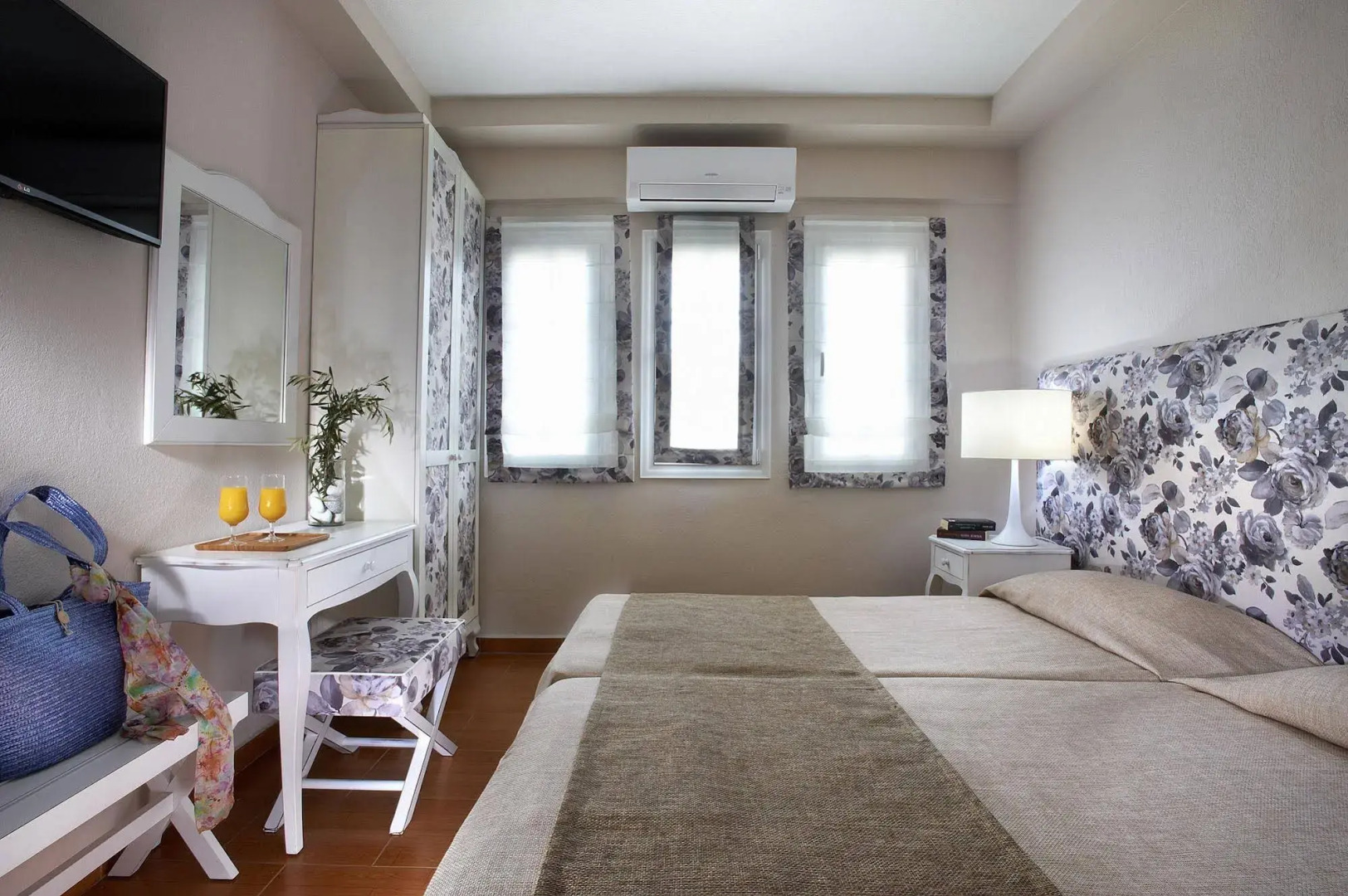 Panorama Botsaris Apartments