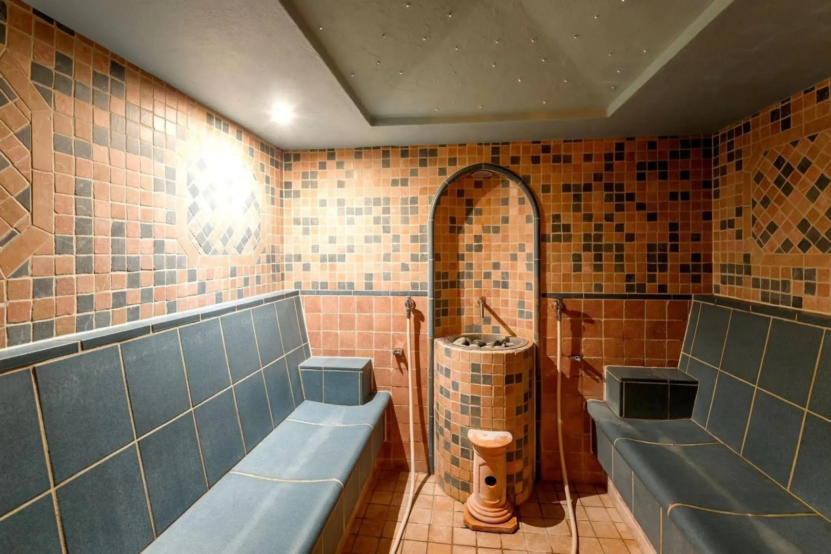 Hotel-Restaurant Dimmer