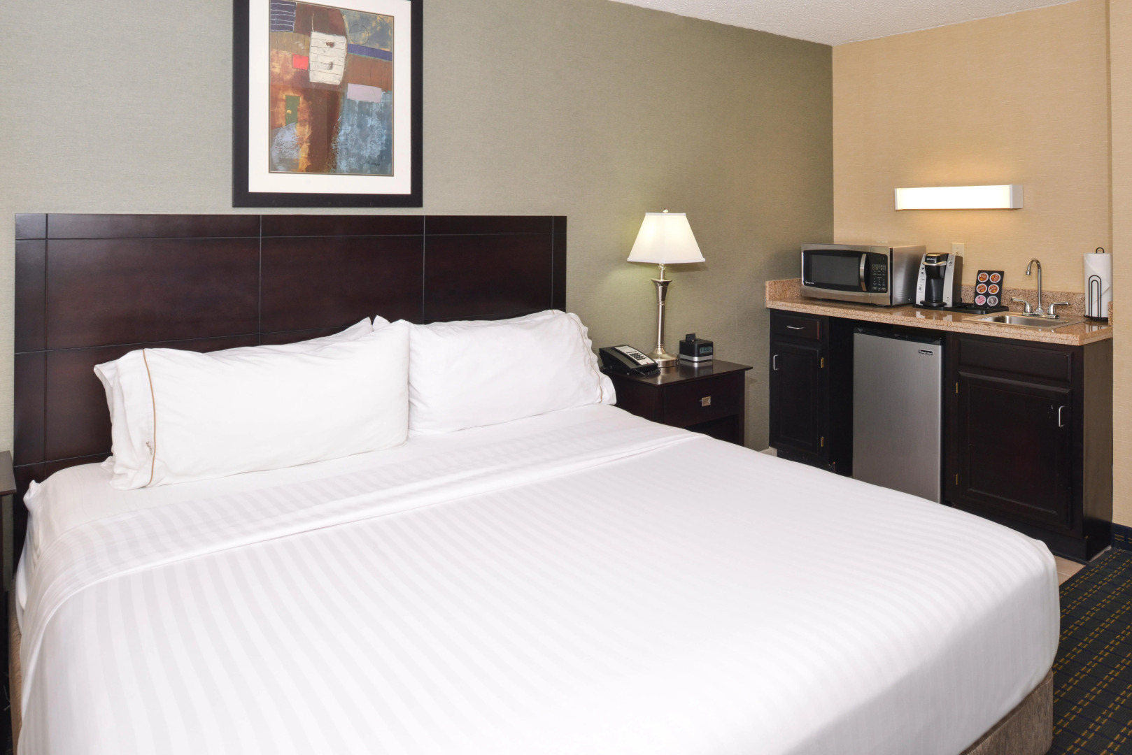 Country Inn & Suites by Radisson, Benton Harbor-St. Joseph, MI