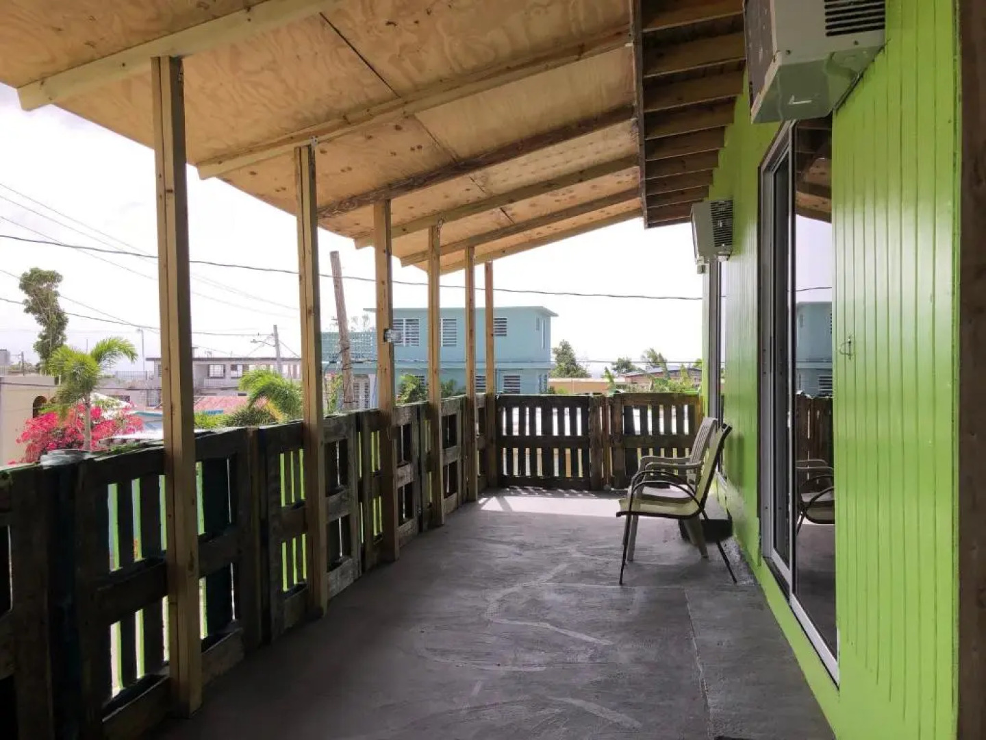 Vieques Hostel Good Vibe House