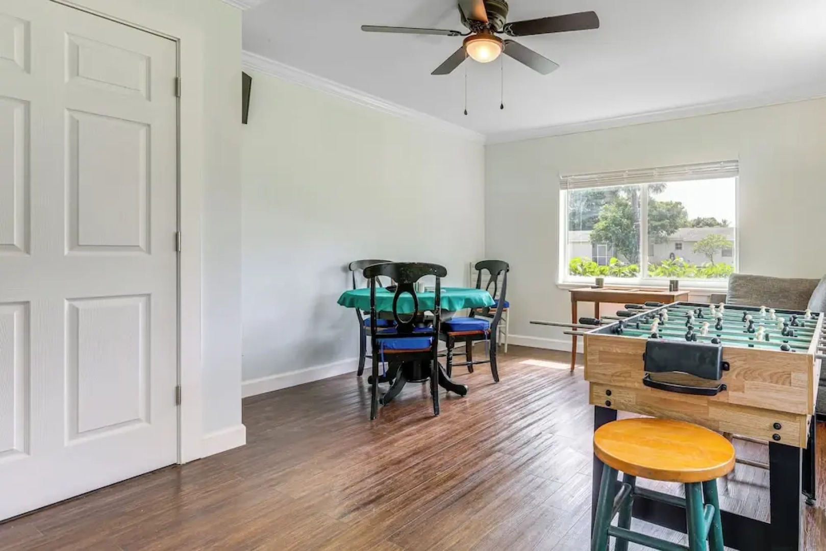 Swim, Game & Bbq: Family Retreat in Stuart