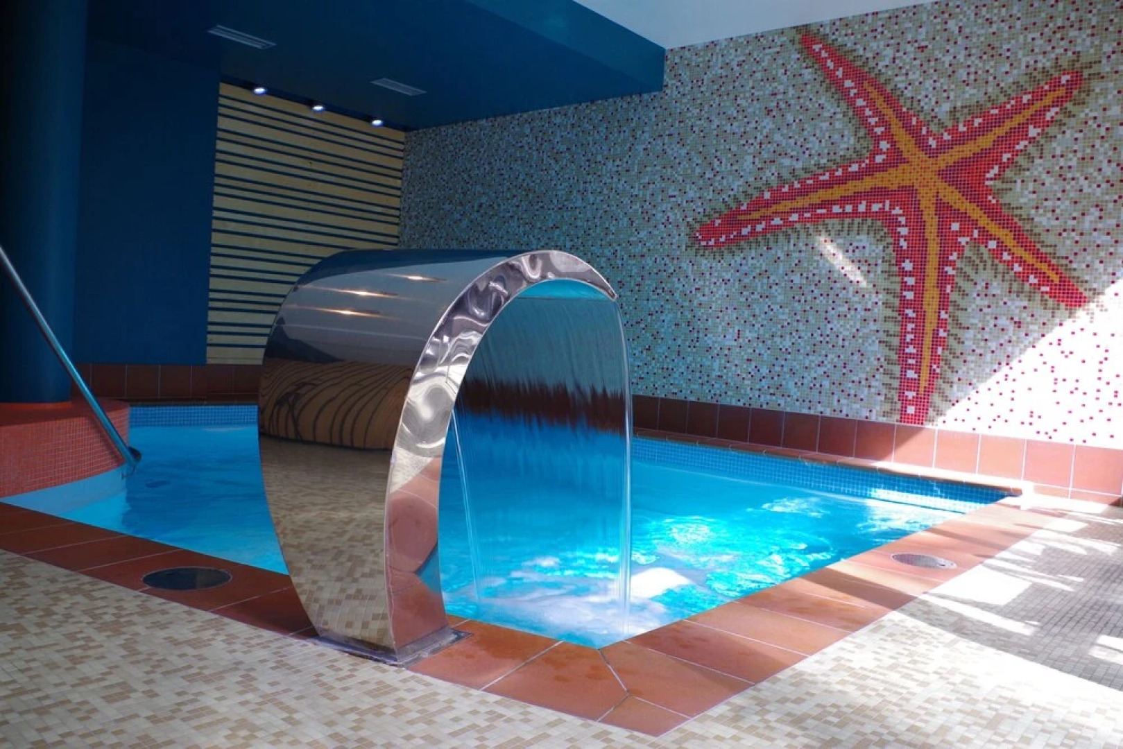 Отель Amber Sea