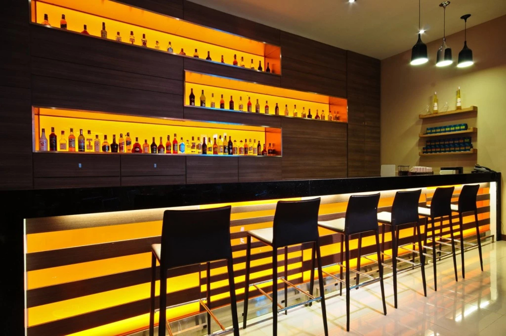 Отель Mida Hotel Ngamwongwan