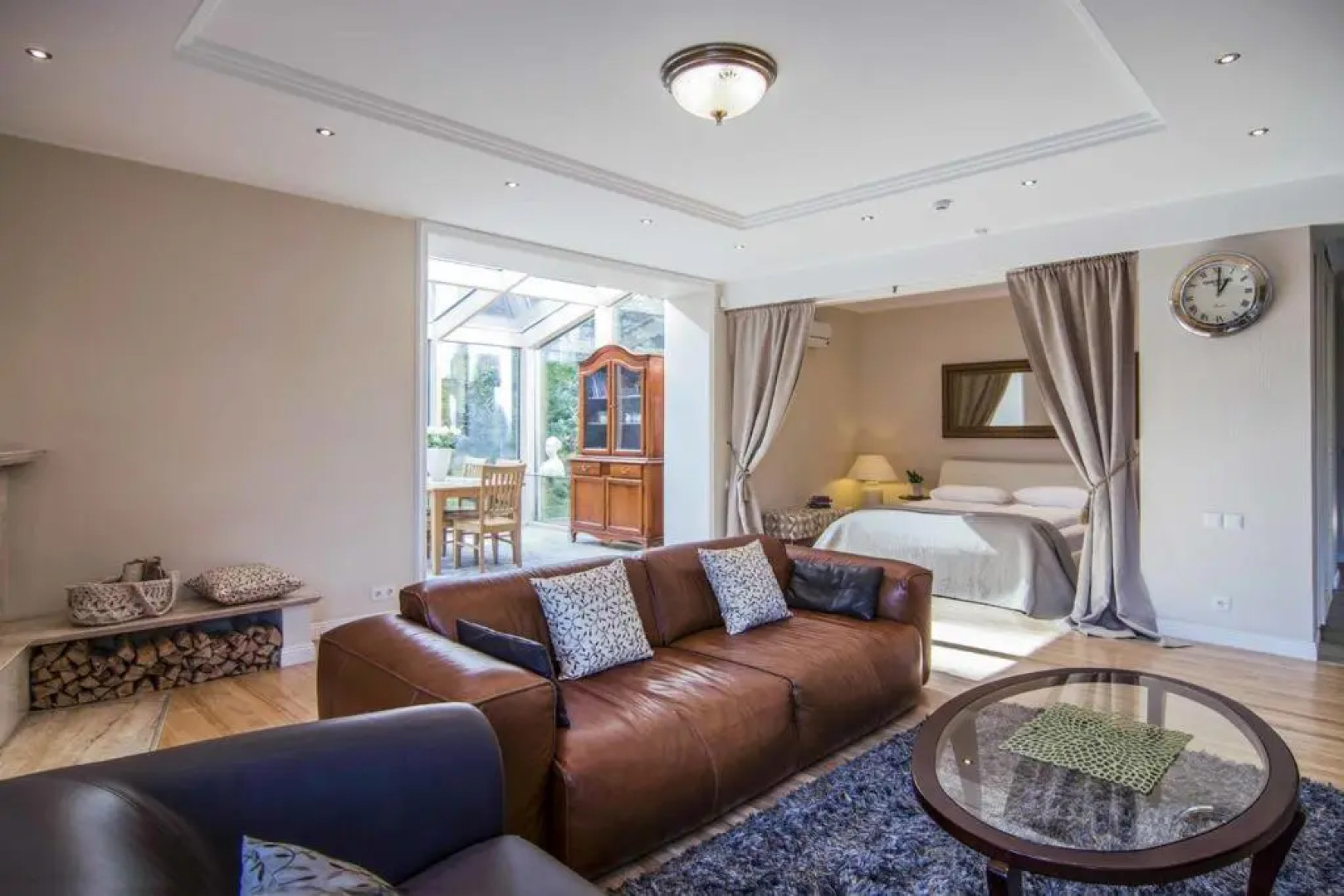 Entire House City Center