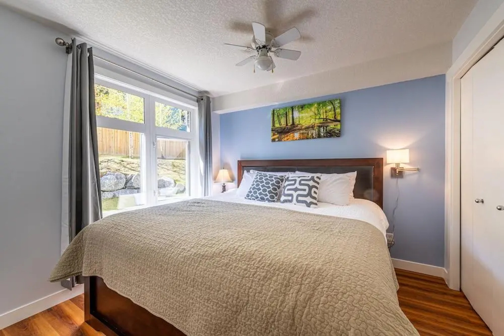 WindTower Resort - 1 BR Suite or 1 Single Room