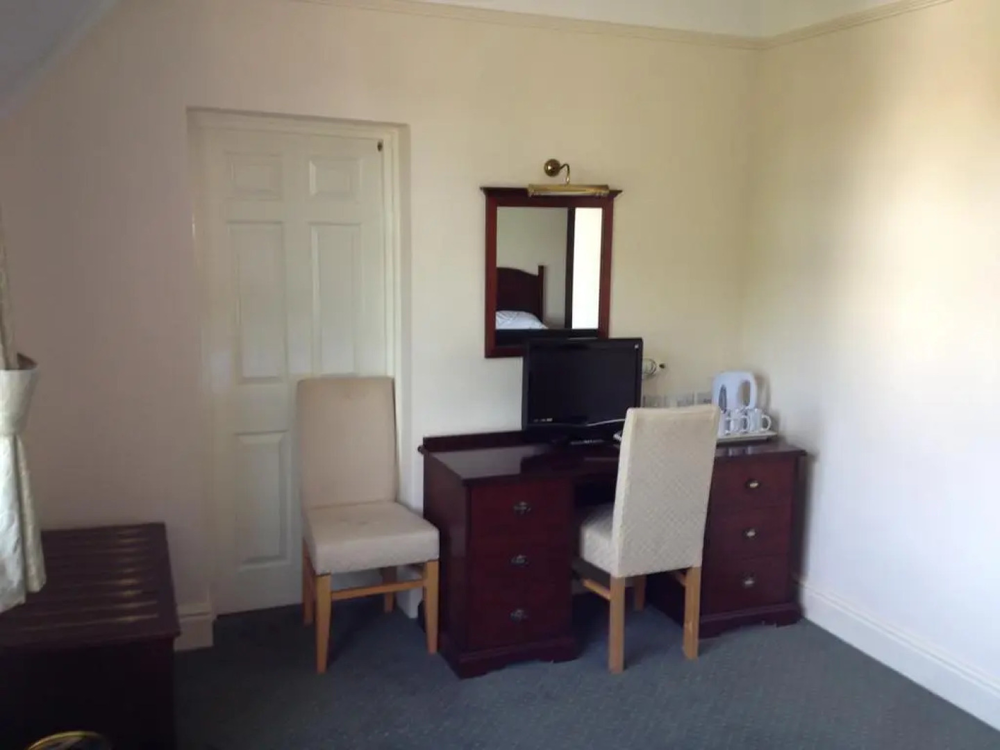 Sir Douglas Haig Inn