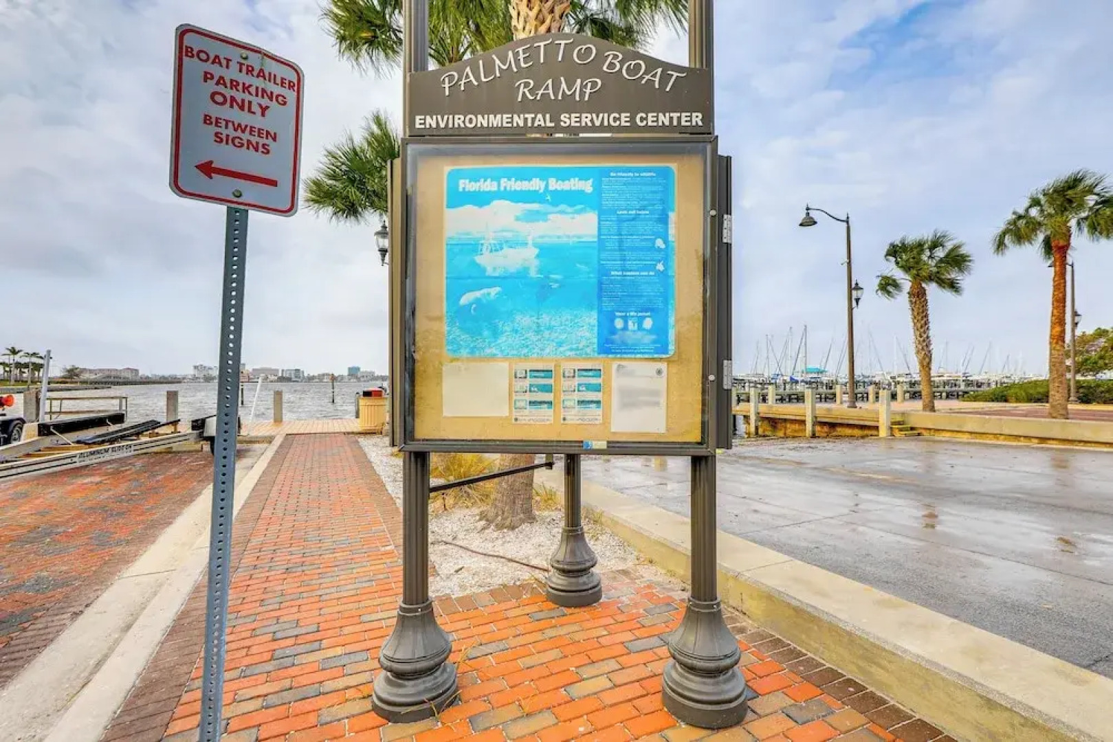 Manatee River Views: Palmetto Paradise w/ Fire Pit