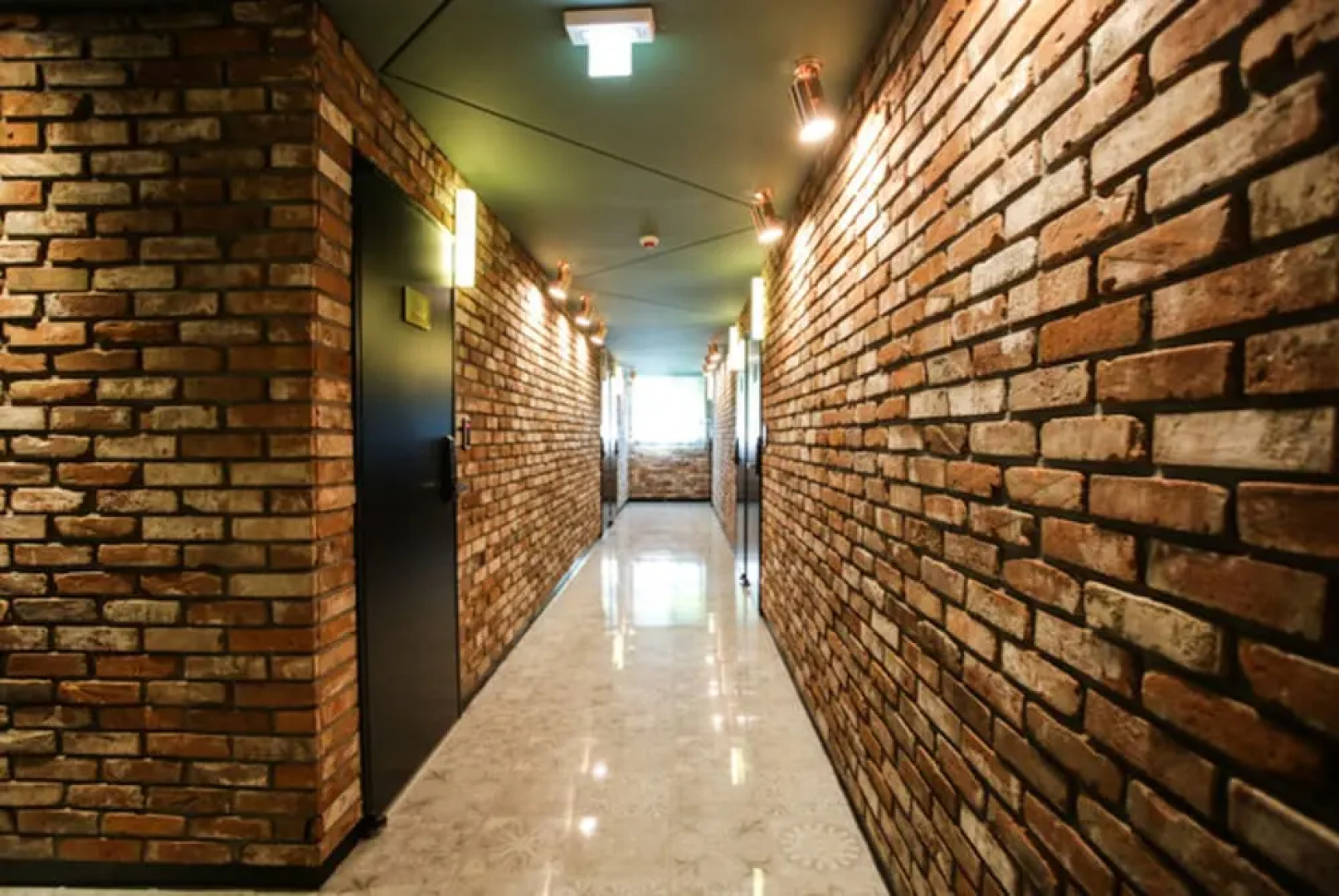 Yongin Avenue Hotel