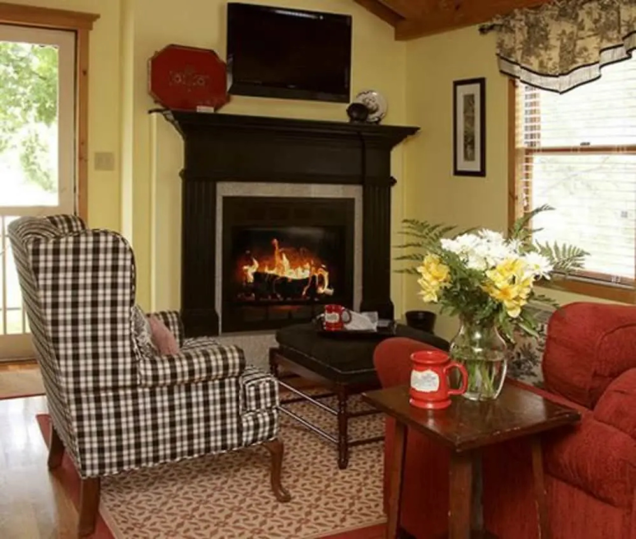 Heartstone Inn B&B & Cottages