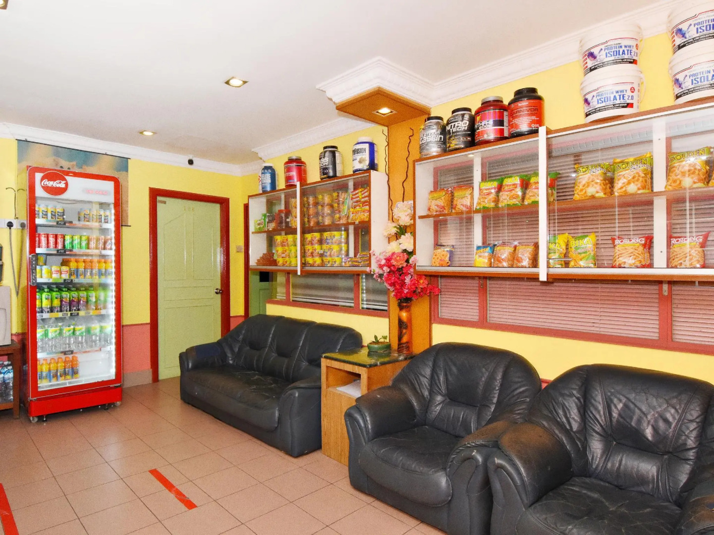 OYO 90052 Mandarin Inn