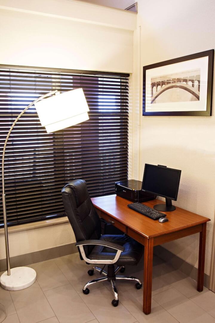 Country Inn & Suites By Carlson, Harrisburg West