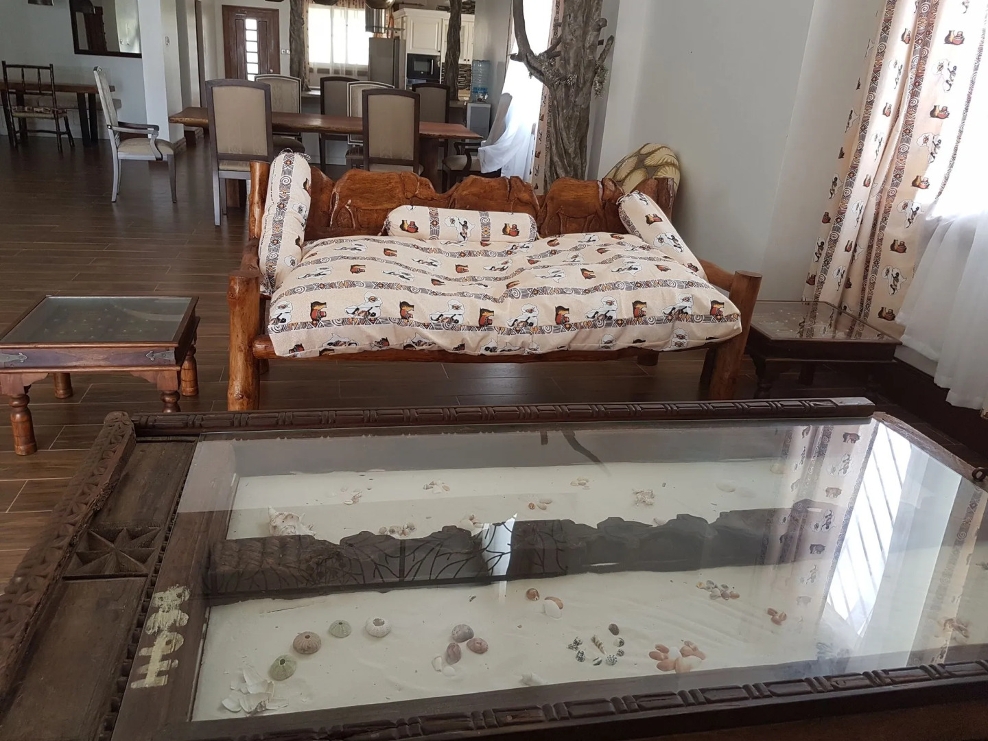 Queens Chateau Boutique Villa